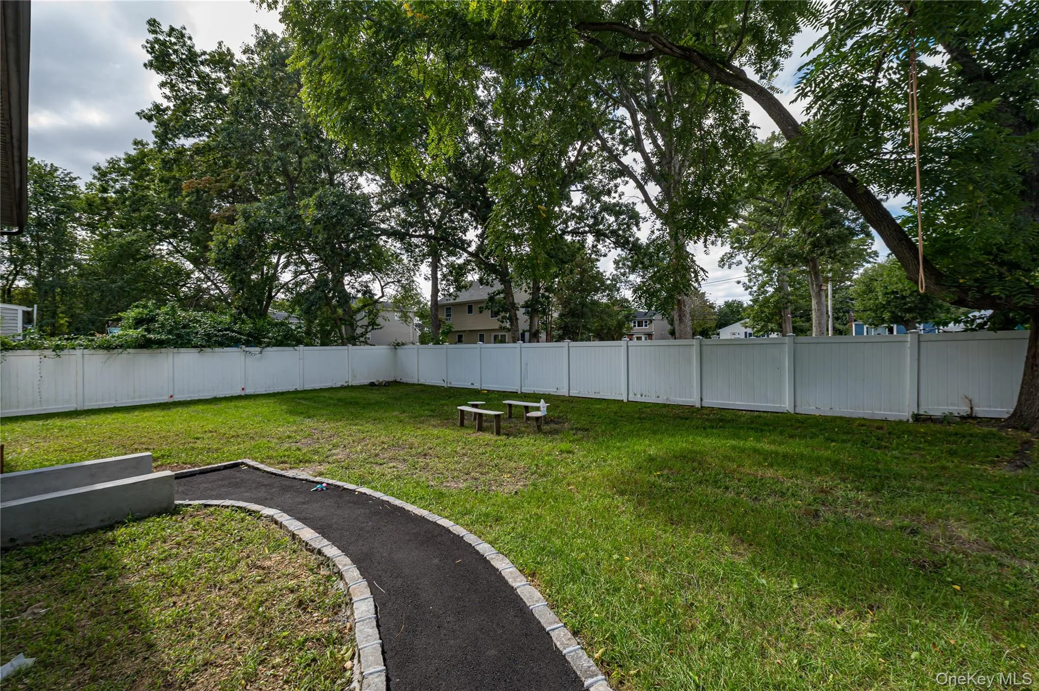 84 17th Street, Babylon, NY, 5 Bedrooms Bedrooms, 9 Rooms Rooms,2 BathroomsBathrooms,Residential,For Rent,17th,0,1054531 84 17th Street, Babylon, NY, 5 Bedrooms Bedrooms, 9 Rooms Rooms,2 BathroomsBathrooms,Residential,For Rent,17th,0,1054531
