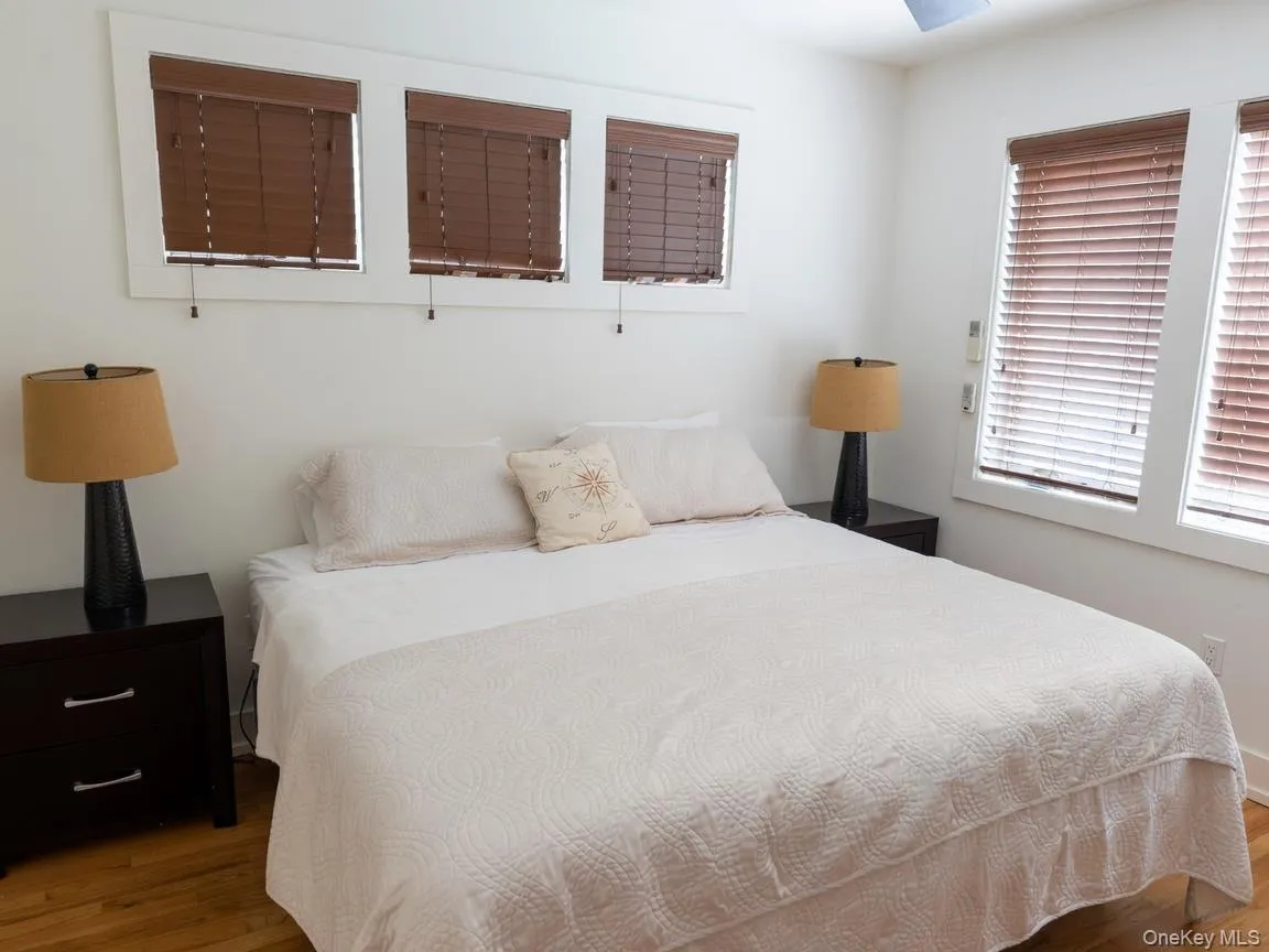 221 Bay Walk, Brookhaven, NY, 3 Bedrooms Bedrooms, 7 Rooms Rooms,4 BathroomsBathrooms,Residential,For Rent,Bay,0,1054538 221 Bay Walk, Brookhaven, NY, 3 Bedrooms Bedrooms, 7 Rooms Rooms,4 BathroomsBathrooms,Residential,For Rent,Bay,0,1054538