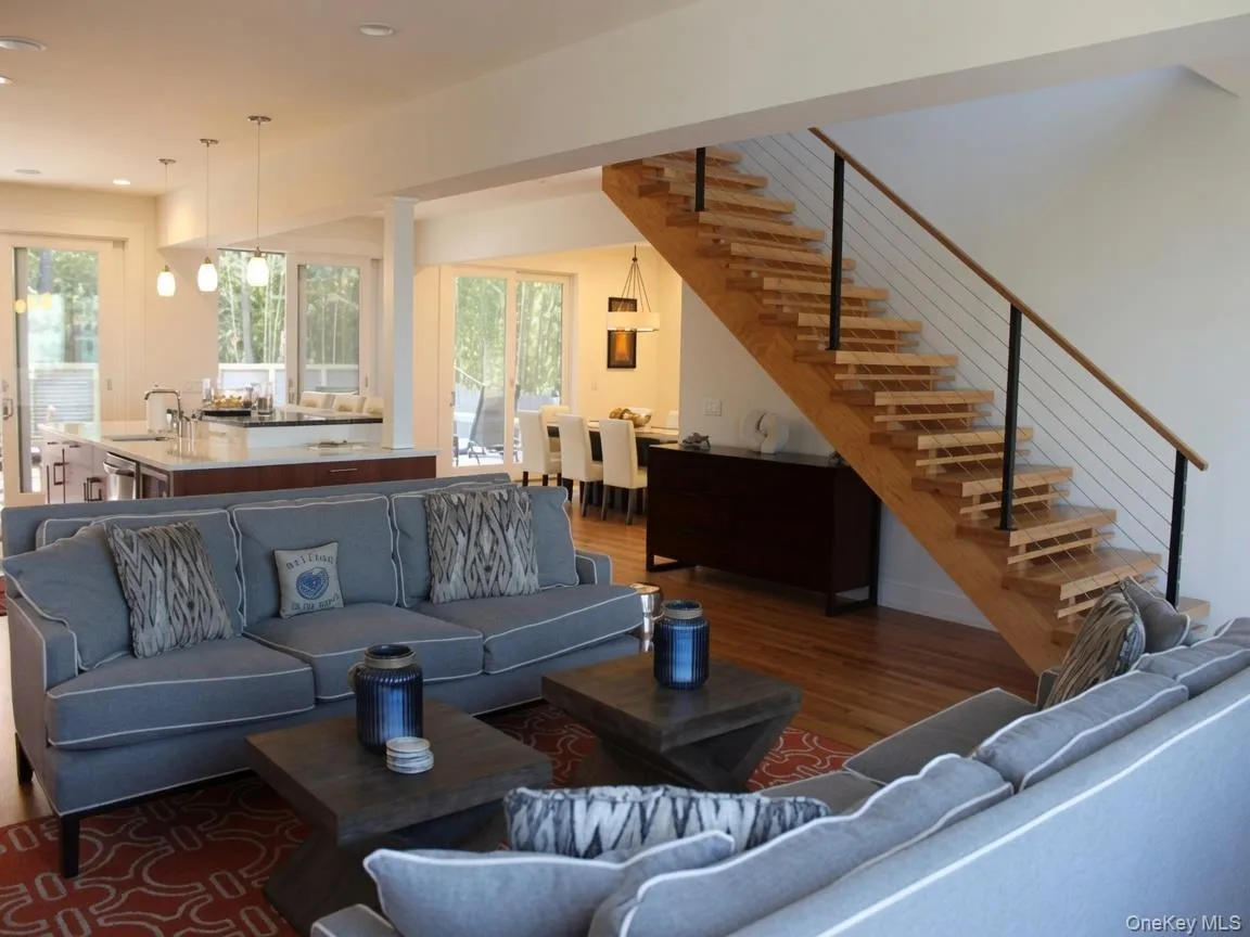 221 Bay Walk, Brookhaven, NY, 3 Bedrooms Bedrooms, 7 Rooms Rooms,4 BathroomsBathrooms,Residential,For Rent,Bay,0,1054538 221 Bay Walk, Brookhaven, NY, 3 Bedrooms Bedrooms, 7 Rooms Rooms,4 BathroomsBathrooms,Residential,For Rent,Bay,0,1054538