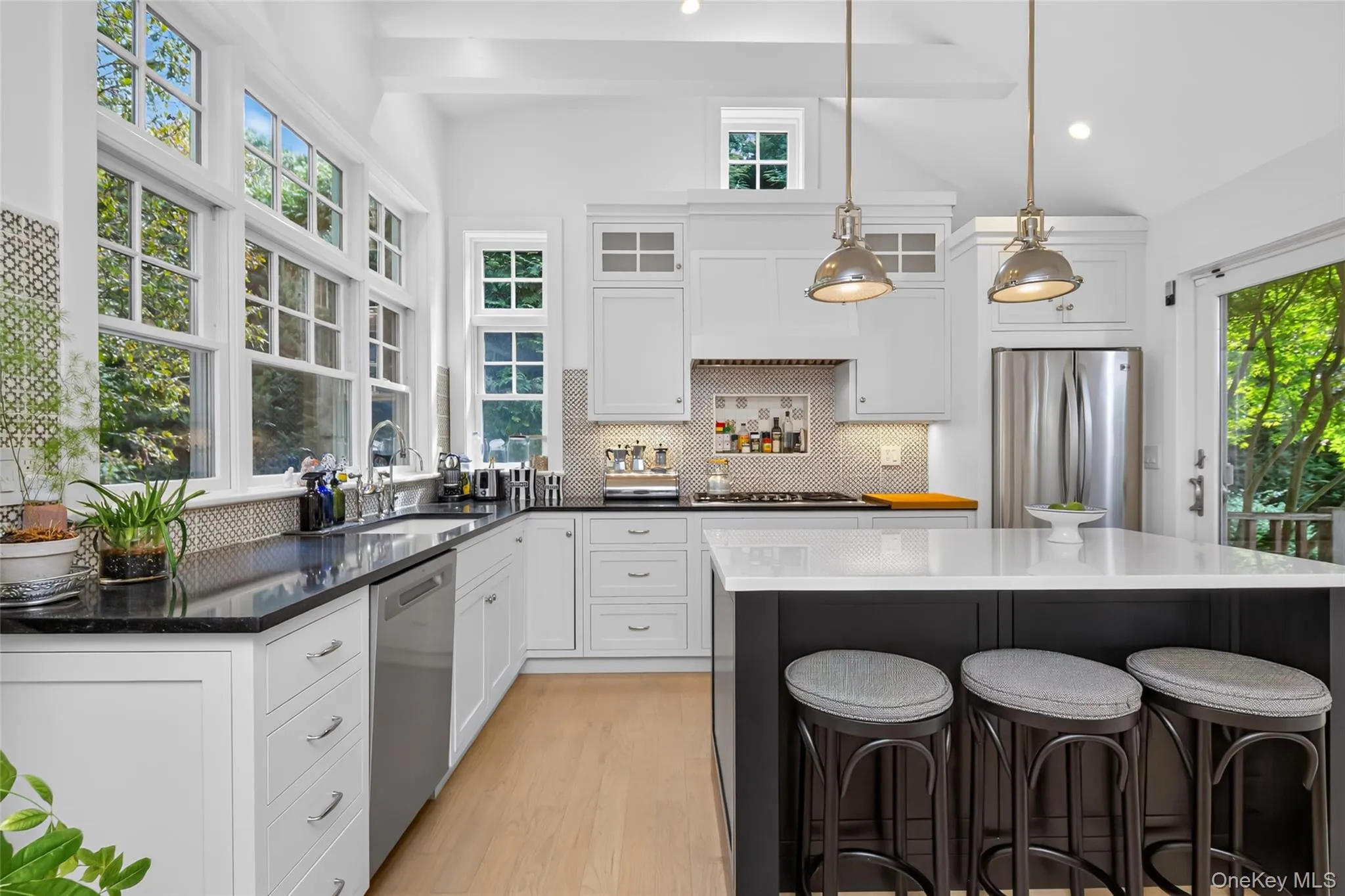 229 Water Mill Towd Road, Southampton, NY, 3 Bedroom Bedrooms, 5 Room Rooms,2 BathroomBathrooms,Residential Lease,For Rent,Water Mill Towd,0,1054541 229 Water Mill Towd Road, Southampton, NY, 3 Bedroom Bedrooms, 5 Room Rooms,2 BathroomBathrooms,Residential Lease,For Rent,Water Mill Towd,0,1054541
