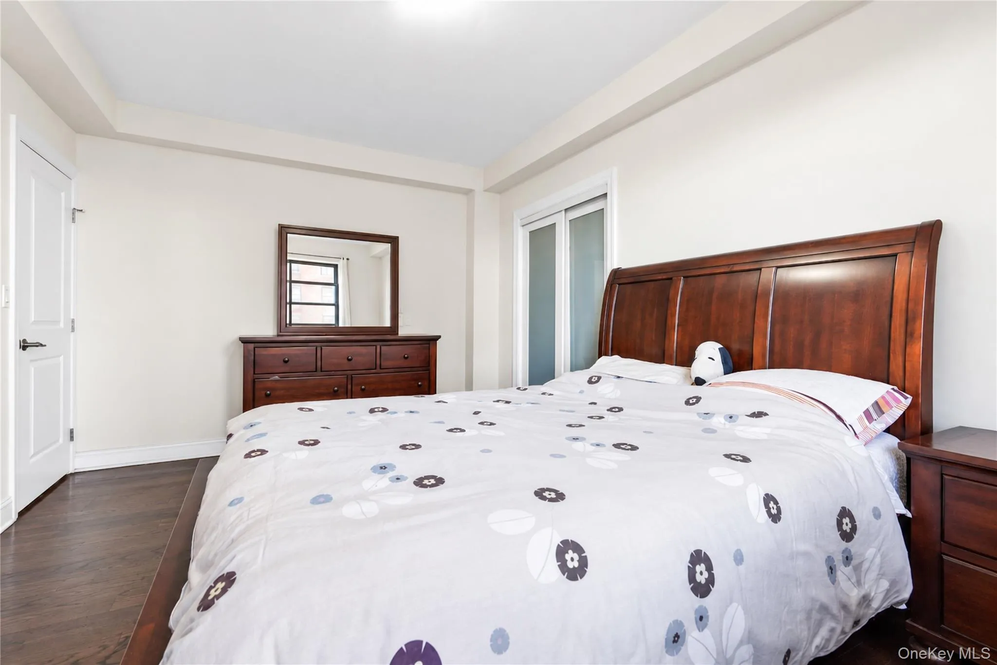 99-40 63rd rd, New York, NY, 2 Bedrooms Bedrooms, 5 Rooms Rooms,1 BathroomBathrooms,Residential,For Rent,63rd rd,0,1054543 99-40 63rd rd, New York, NY, 2 Bedrooms Bedrooms, 5 Rooms Rooms,1 BathroomBathrooms,Residential,For Rent,63rd rd,0,1054543