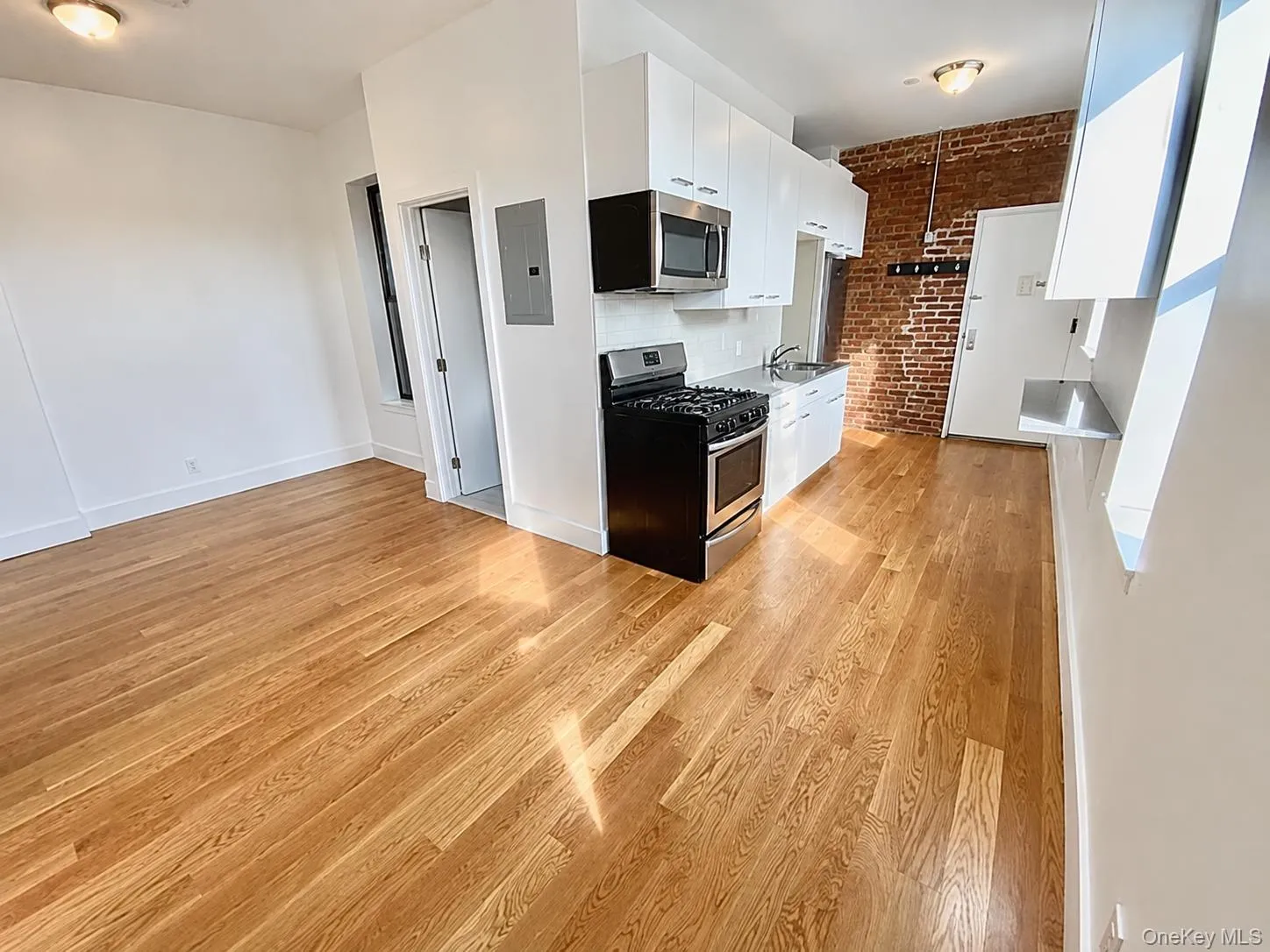 28-56 47th Street, New York, NY, 2 Bedroom Bedrooms, 4 Room Rooms,1 BathroomBathrooms,Residential Lease,For Rent,47th,0,1054545 28-56 47th Street, New York, NY, 2 Bedroom Bedrooms, 4 Room Rooms,1 BathroomBathrooms,Residential Lease,For Rent,47th,0,1054545