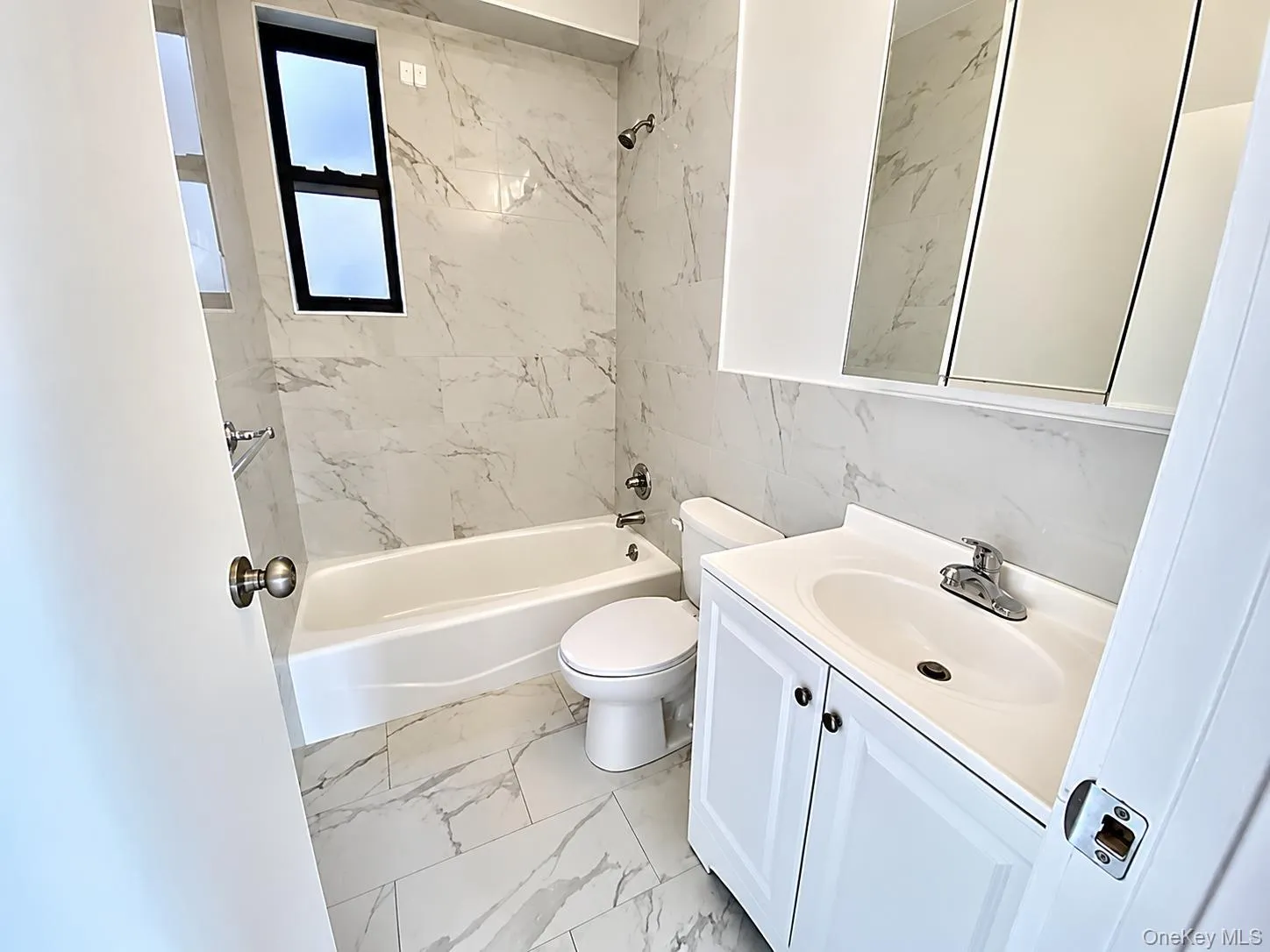 28-56 47th Street, New York, NY, 2 Bedroom Bedrooms, 4 Room Rooms,1 BathroomBathrooms,Residential Lease,For Rent,47th,0,1054545 28-56 47th Street, New York, NY, 2 Bedroom Bedrooms, 4 Room Rooms,1 BathroomBathrooms,Residential Lease,For Rent,47th,0,1054545
