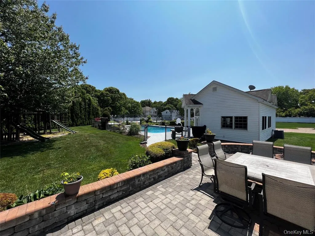 14 Debbie Street, Brookhaven, NY, 4 Bedrooms Bedrooms, 15 Rooms Rooms,3 BathroomsBathrooms,Residential Lease,For Rent,Debbie,0,1054548 14 Debbie Street, Brookhaven, NY, 4 Bedrooms Bedrooms, 15 Rooms Rooms,3 BathroomsBathrooms,Residential Lease,For Rent,Debbie,0,1054548