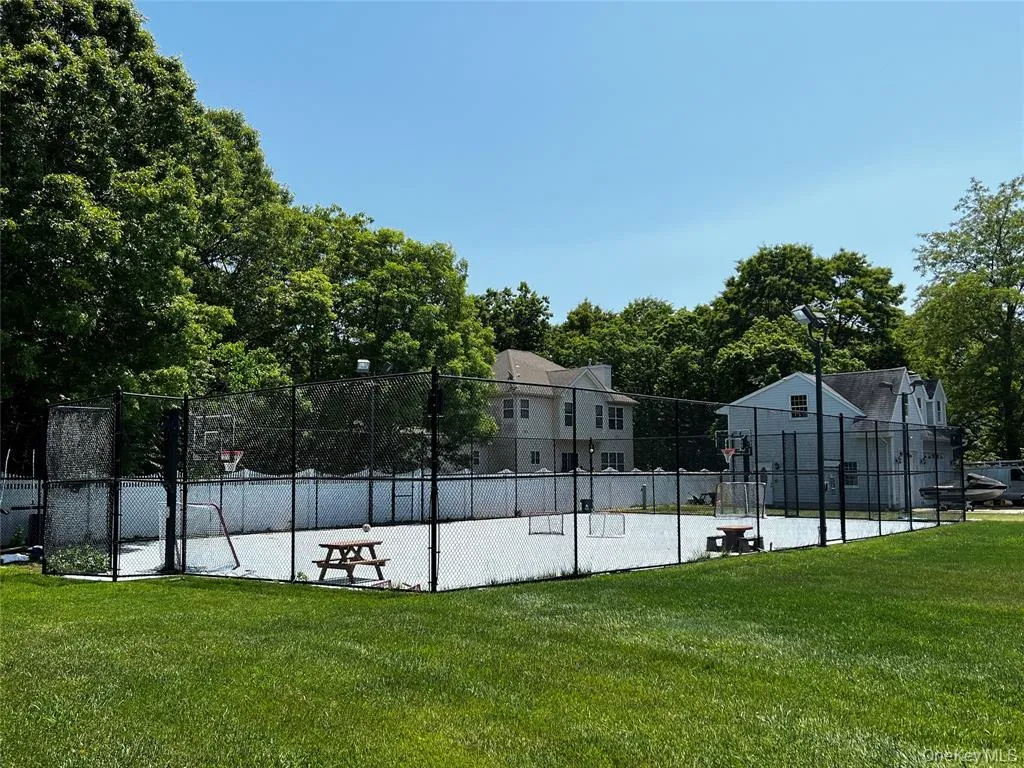 14 Debbie Street, Brookhaven, NY, 4 Bedrooms Bedrooms, 15 Rooms Rooms,3 BathroomsBathrooms,Residential Lease,For Rent,Debbie,0,1054548 14 Debbie Street, Brookhaven, NY, 4 Bedrooms Bedrooms, 15 Rooms Rooms,3 BathroomsBathrooms,Residential Lease,For Rent,Debbie,0,1054548