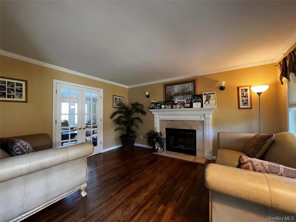 14 Debbie Street, Brookhaven, NY, 4 Bedrooms Bedrooms, 15 Rooms Rooms,3 BathroomsBathrooms,Residential Lease,For Rent,Debbie,0,1054548 14 Debbie Street, Brookhaven, NY, 4 Bedrooms Bedrooms, 15 Rooms Rooms,3 BathroomsBathrooms,Residential Lease,For Rent,Debbie,0,1054548