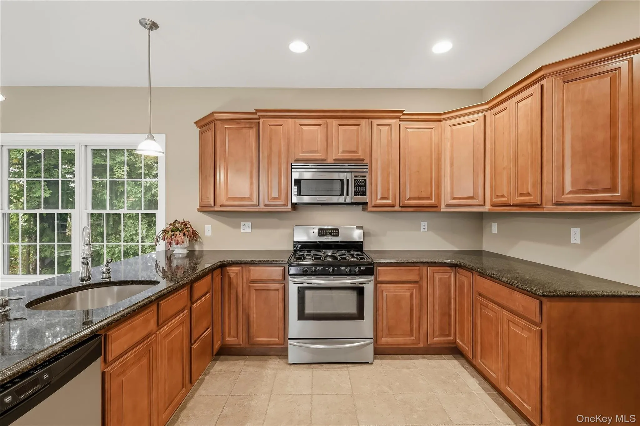 118 Ridge Road, Clarkstown, NY, 4 Bedrooms Bedrooms, 10 Rooms Rooms,2 BathroomsBathrooms,Residential,For Rent,Ridge,0,1054550 118 Ridge Road, Clarkstown, NY, 4 Bedrooms Bedrooms, 10 Rooms Rooms,2 BathroomsBathrooms,Residential,For Rent,Ridge,0,1054550