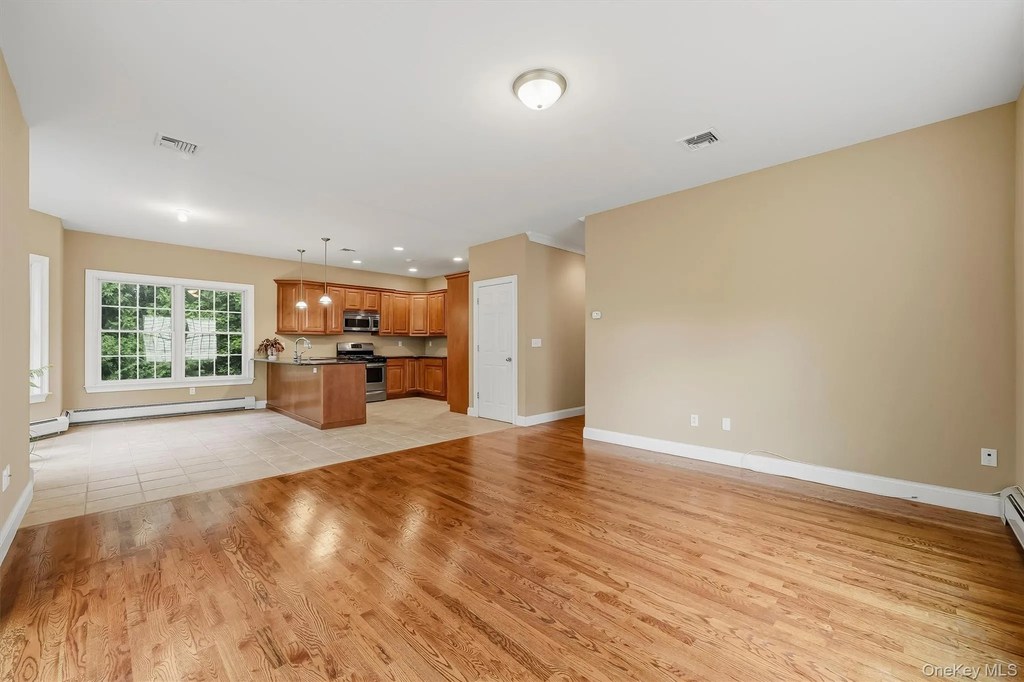 118 Ridge Road, Clarkstown, NY, 4 Bedrooms Bedrooms, 10 Rooms Rooms,2 BathroomsBathrooms,Residential,For Rent,Ridge,0,1054550 118 Ridge Road, Clarkstown, NY, 4 Bedrooms Bedrooms, 10 Rooms Rooms,2 BathroomsBathrooms,Residential,For Rent,Ridge,0,1054550