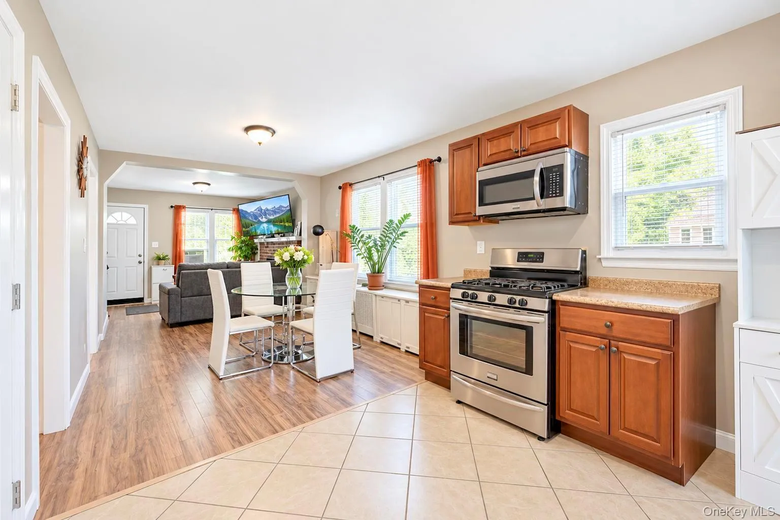 2930 Stevens Street, Hempstead, NY, 1 Bedroom Bedrooms, 4 Rooms Rooms,1 BathroomBathrooms,Residential,For Rent,Stevens,0,1054552 2930 Stevens Street, Hempstead, NY, 1 Bedroom Bedrooms, 4 Rooms Rooms,1 BathroomBathrooms,Residential,For Rent,Stevens,0,1054552