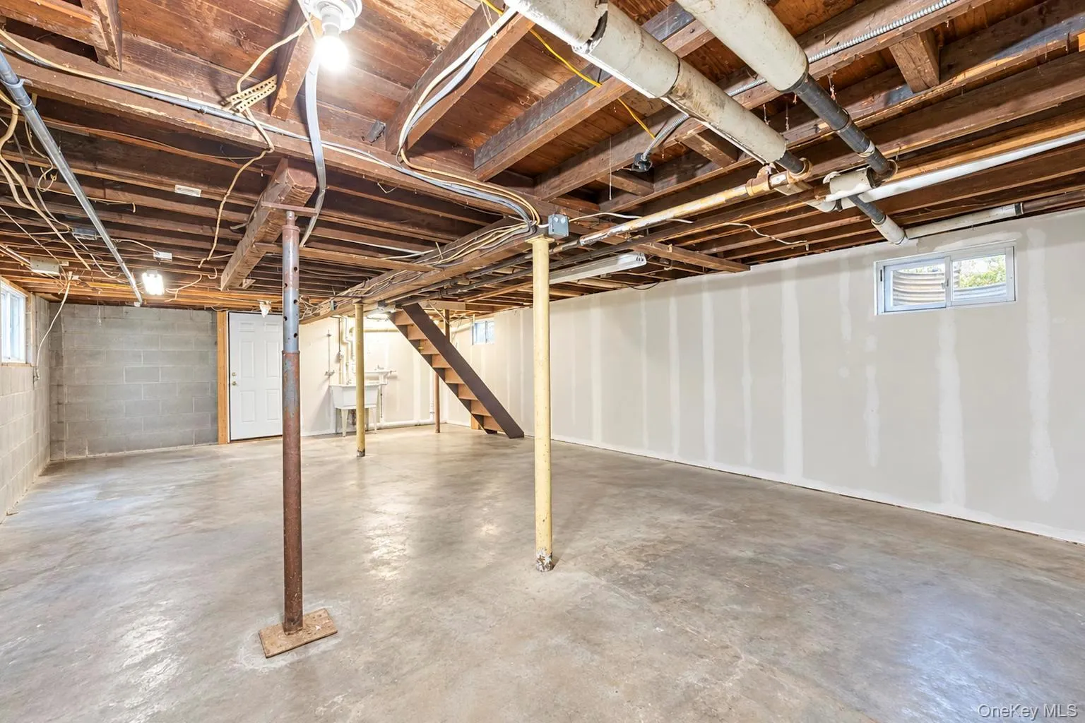 2930 Stevens Street, Hempstead, NY, 1 Bedroom Bedrooms, 4 Rooms Rooms,1 BathroomBathrooms,Residential,For Rent,Stevens,0,1054552 2930 Stevens Street, Hempstead, NY, 1 Bedroom Bedrooms, 4 Rooms Rooms,1 BathroomBathrooms,Residential,For Rent,Stevens,0,1054552