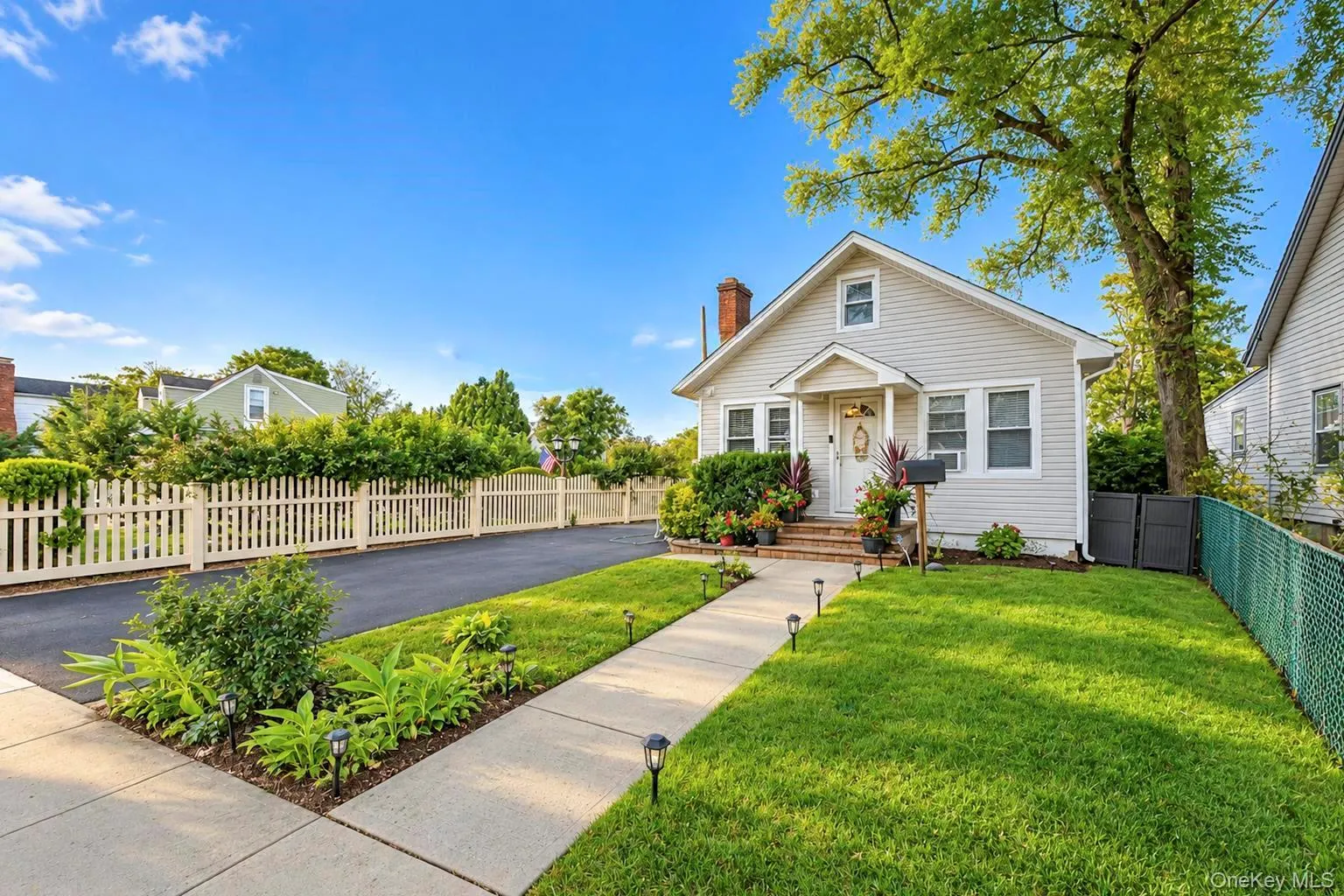 2930 Stevens Street, Hempstead, NY, 1 Bedroom Bedrooms, 4 Rooms Rooms,1 BathroomBathrooms,Residential,For Rent,Stevens,0,1054552 2930 Stevens Street, Hempstead, NY, 1 Bedroom Bedrooms, 4 Rooms Rooms,1 BathroomBathrooms,Residential,For Rent,Stevens,0,1054552