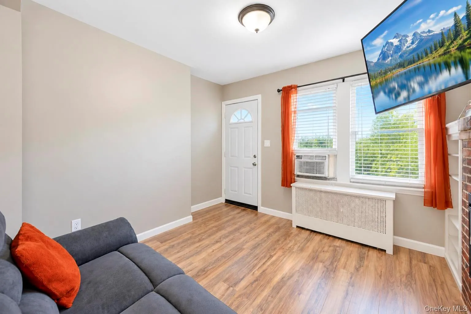 2930 Stevens Street, Hempstead, NY, 1 Bedroom Bedrooms, 4 Rooms Rooms,1 BathroomBathrooms,Residential,For Rent,Stevens,0,1054552 2930 Stevens Street, Hempstead, NY, 1 Bedroom Bedrooms, 4 Rooms Rooms,1 BathroomBathrooms,Residential,For Rent,Stevens,0,1054552