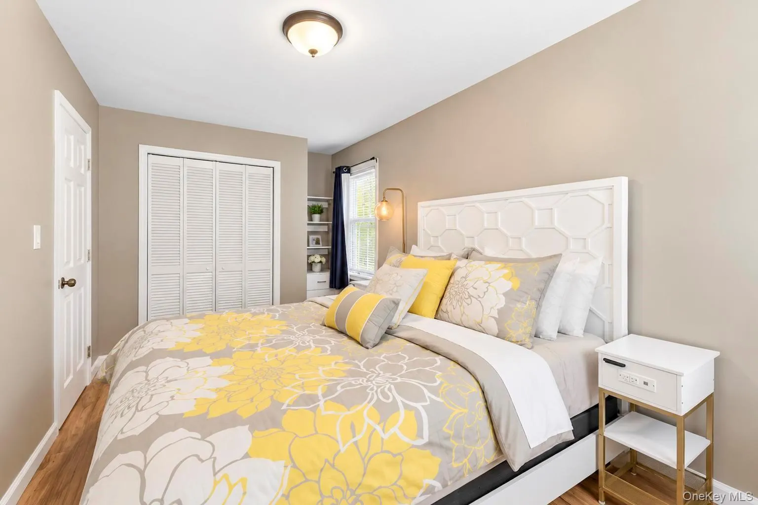 2930 Stevens Street, Hempstead, NY, 1 Bedroom Bedrooms, 4 Rooms Rooms,1 BathroomBathrooms,Residential,For Rent,Stevens,0,1054552 2930 Stevens Street, Hempstead, NY, 1 Bedroom Bedrooms, 4 Rooms Rooms,1 BathroomBathrooms,Residential,For Rent,Stevens,0,1054552