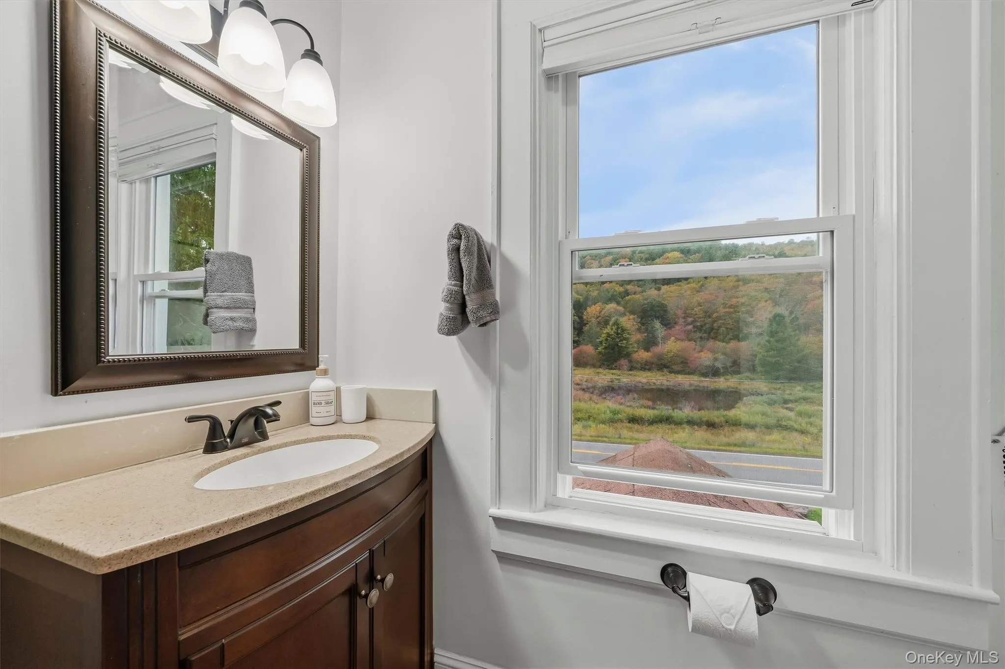 187 Gulf Road, Rockland, NY, 4 Bedrooms Bedrooms, 6 Rooms Rooms,2 BathroomsBathrooms,Residential,For Rent,Gulf,0,1054560 187 Gulf Road, Rockland, NY, 4 Bedrooms Bedrooms, 6 Rooms Rooms,2 BathroomsBathrooms,Residential,For Rent,Gulf,0,1054560