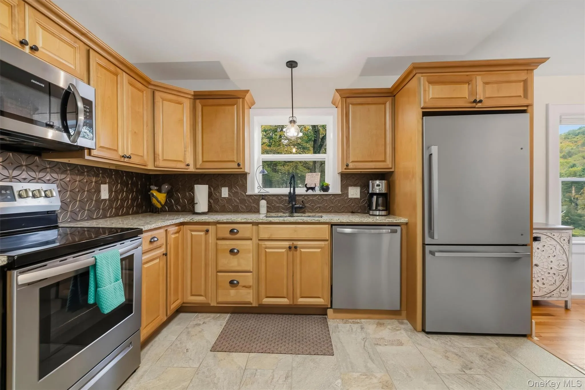 187 Gulf Road, Rockland, NY, 4 Bedrooms Bedrooms, 6 Rooms Rooms,2 BathroomsBathrooms,Residential,For Rent,Gulf,0,1054560 187 Gulf Road, Rockland, NY, 4 Bedrooms Bedrooms, 6 Rooms Rooms,2 BathroomsBathrooms,Residential,For Rent,Gulf,0,1054560