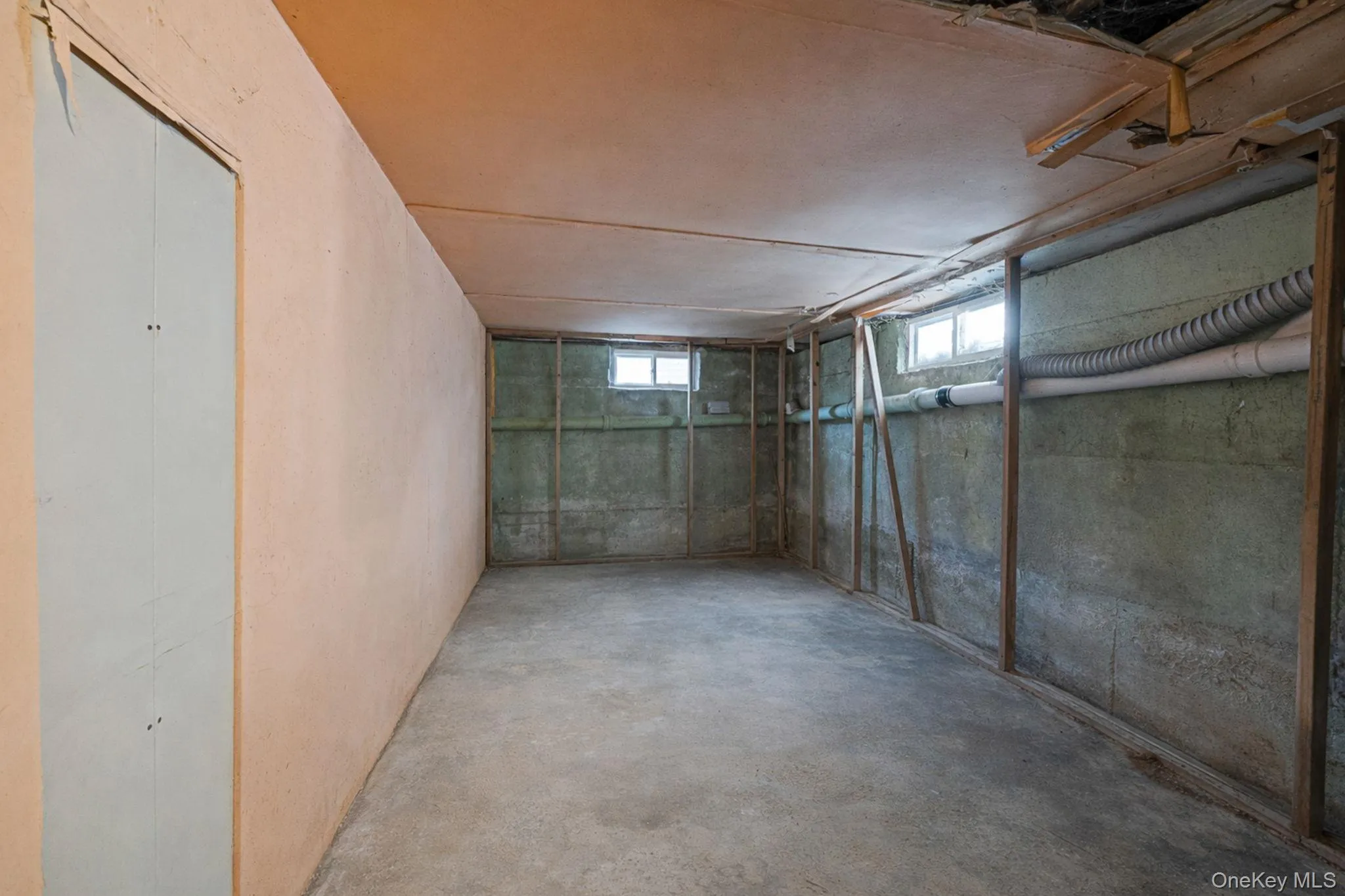 243 Coventry Road, Hempstead, NY, 3 Bedrooms Bedrooms, 6 Rooms Rooms,1 BathroomBathrooms,Residential,For Rent,Coventry,0,1054564 243 Coventry Road, Hempstead, NY, 3 Bedrooms Bedrooms, 6 Rooms Rooms,1 BathroomBathrooms,Residential,For Rent,Coventry,0,1054564