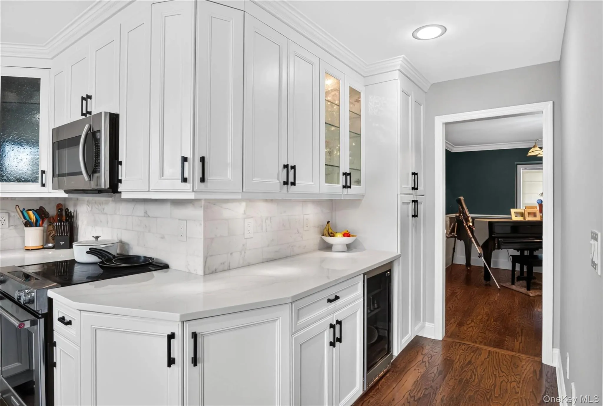 125 Pace Drive, Islip, NY, 5 Bedrooms Bedrooms, 12 Rooms Rooms,2 BathroomsBathrooms,Residential,For Rent,Pace,0,1054565 125 Pace Drive, Islip, NY, 5 Bedrooms Bedrooms, 12 Rooms Rooms,2 BathroomsBathrooms,Residential,For Rent,Pace,0,1054565
