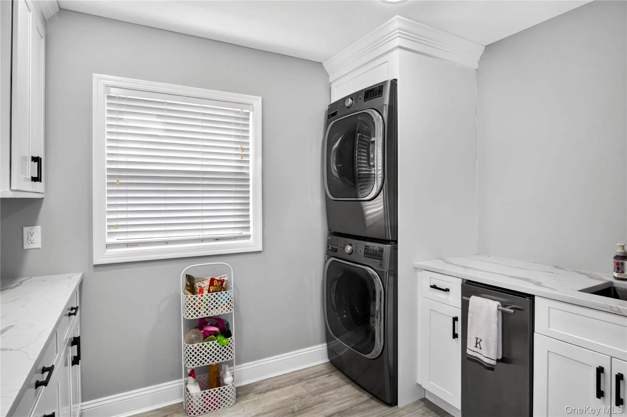 125 Pace Drive, Islip, NY, 5 Bedrooms Bedrooms, 12 Rooms Rooms,2 BathroomsBathrooms,Residential,For Rent,Pace,0,1054565 125 Pace Drive, Islip, NY, 5 Bedrooms Bedrooms, 12 Rooms Rooms,2 BathroomsBathrooms,Residential,For Rent,Pace,0,1054565