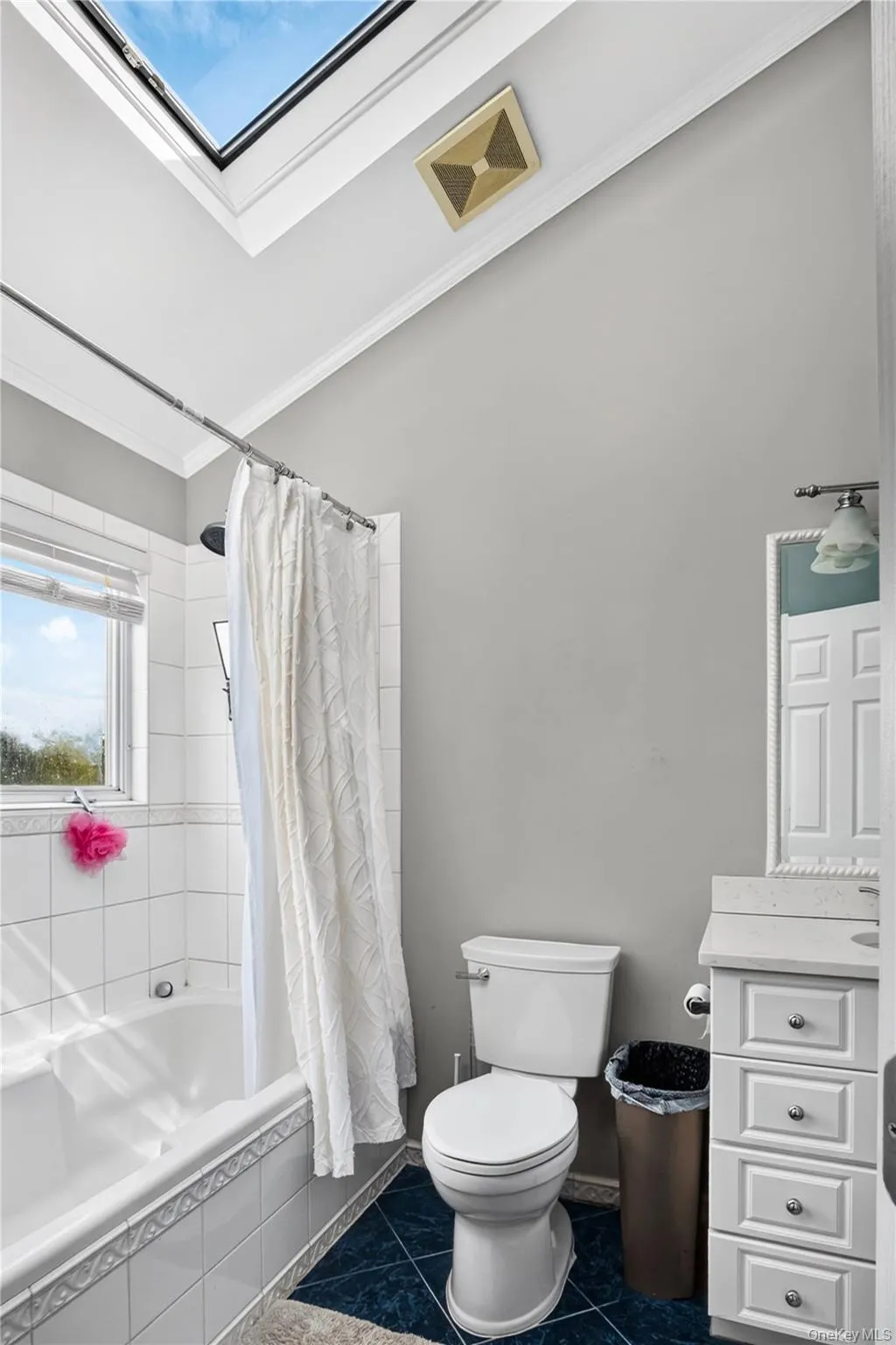 125 Pace Drive, Islip, NY, 5 Bedrooms Bedrooms, 12 Rooms Rooms,2 BathroomsBathrooms,Residential,For Rent,Pace,0,1054565 125 Pace Drive, Islip, NY, 5 Bedrooms Bedrooms, 12 Rooms Rooms,2 BathroomsBathrooms,Residential,For Rent,Pace,0,1054565