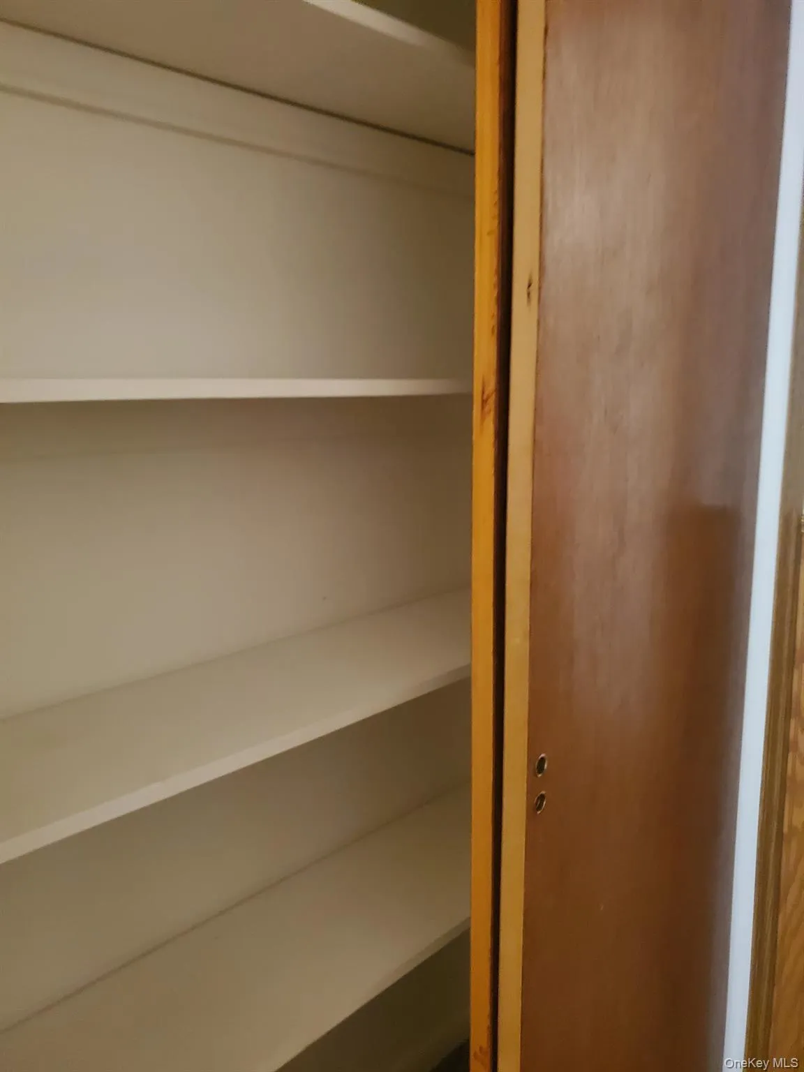 248 Concord Lane, Middletown, NY, 2 Bedrooms Bedrooms, 4 Rooms Rooms,2 BathroomsBathrooms,Residential Lease,For Rent,Concord,0,1054572 248 Concord Lane, Middletown, NY, 2 Bedrooms Bedrooms, 4 Rooms Rooms,2 BathroomsBathrooms,Residential Lease,For Rent,Concord,0,1054572