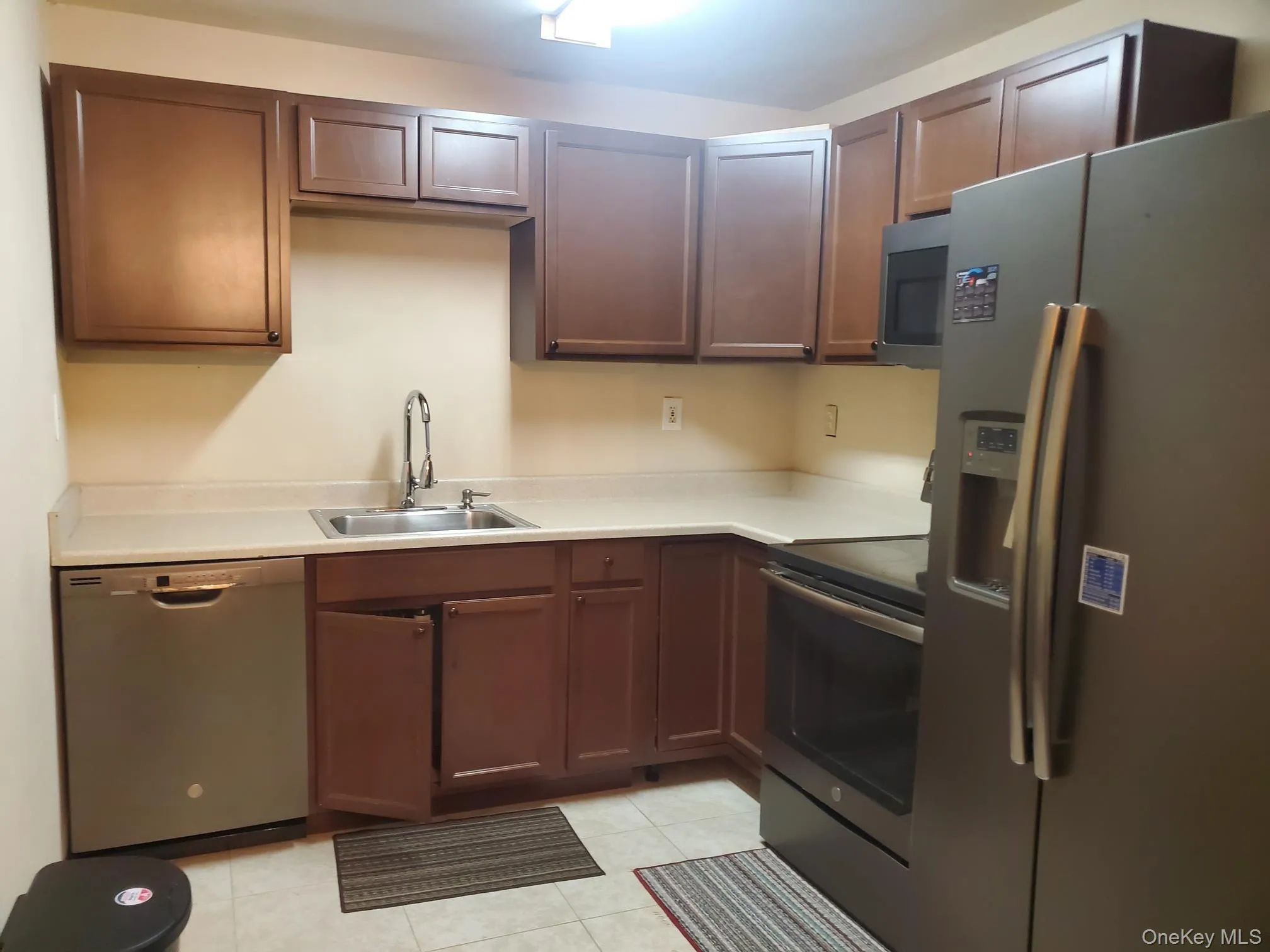 248 Concord Lane, Middletown, NY, 2 Bedrooms Bedrooms, 4 Rooms Rooms,2 BathroomsBathrooms,Residential Lease,For Rent,Concord,0,1054572 248 Concord Lane, Middletown, NY, 2 Bedrooms Bedrooms, 4 Rooms Rooms,2 BathroomsBathrooms,Residential Lease,For Rent,Concord,0,1054572