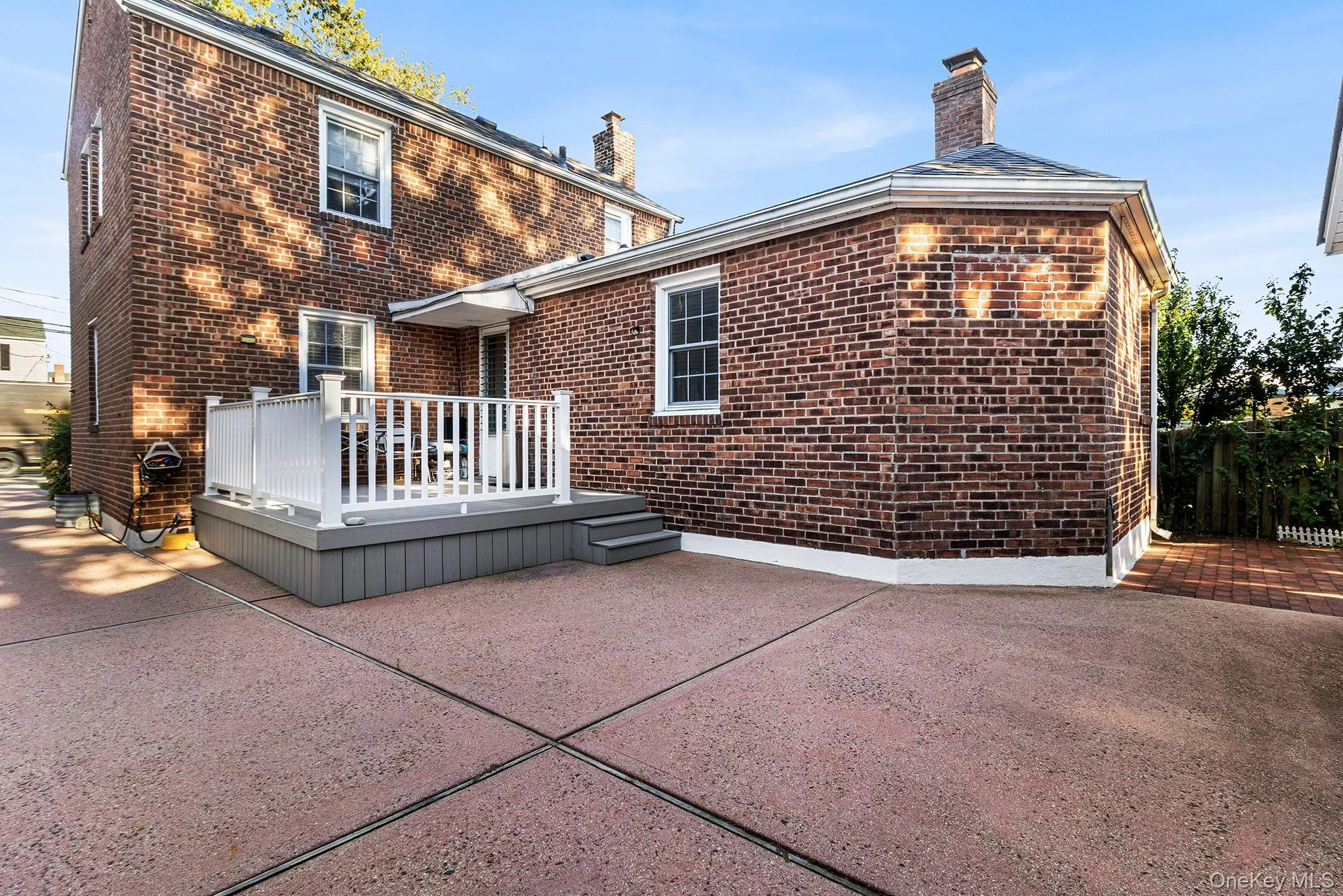 305 White Road, North Hempstead, NY, 3 Bedrooms Bedrooms, 6 Rooms Rooms,2 BathroomsBathrooms,Residential,For Rent,White,0,1054573 305 White Road, North Hempstead, NY, 3 Bedrooms Bedrooms, 6 Rooms Rooms,2 BathroomsBathrooms,Residential,For Rent,White,0,1054573