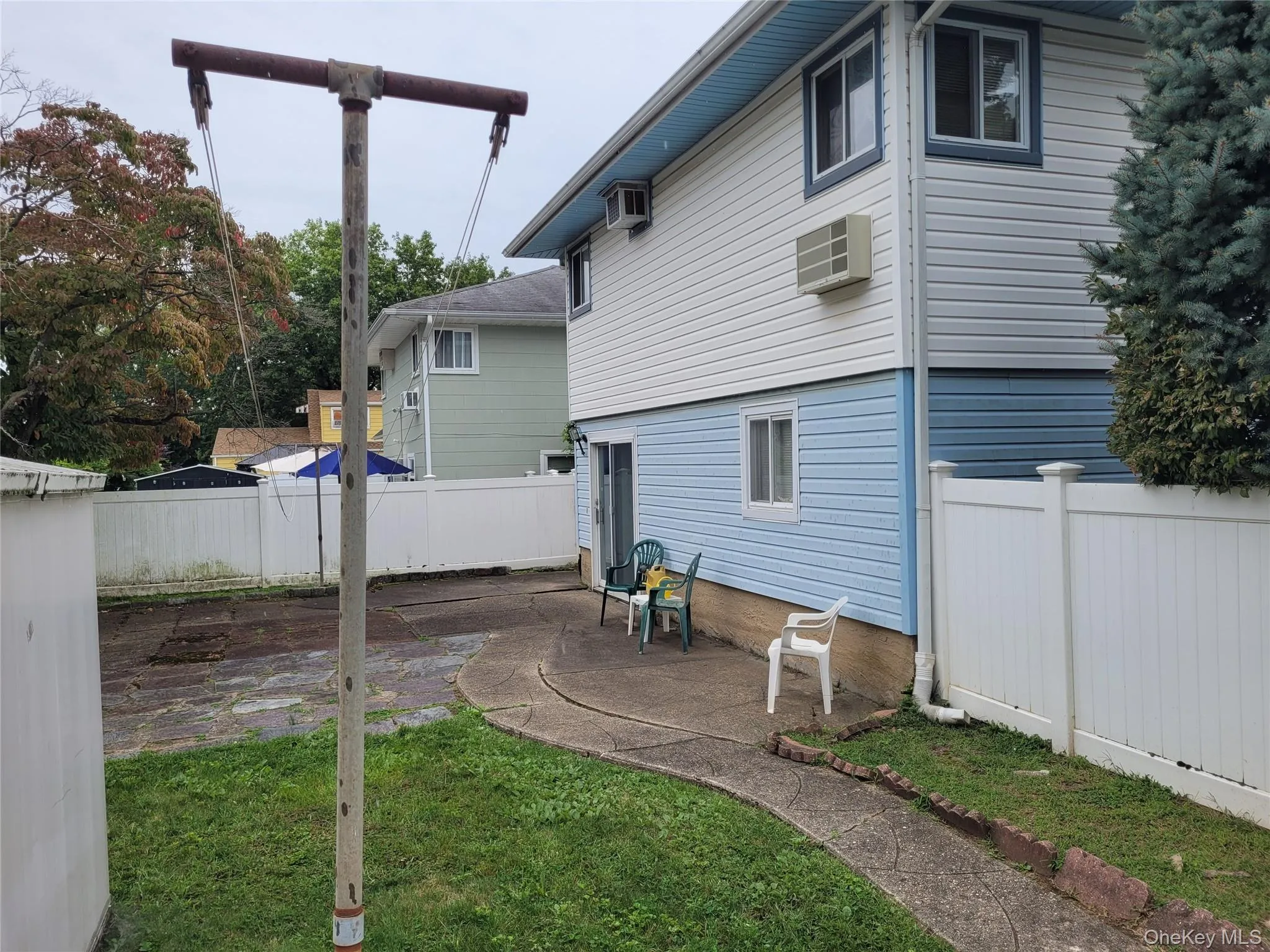 110 Crest Avenue, Hempstead, NY, 4 Bedrooms Bedrooms, 9 Rooms Rooms,2 BathroomsBathrooms,Residential,For Rent,Crest,0,1054574 110 Crest Avenue, Hempstead, NY, 4 Bedrooms Bedrooms, 9 Rooms Rooms,2 BathroomsBathrooms,Residential,For Rent,Crest,0,1054574