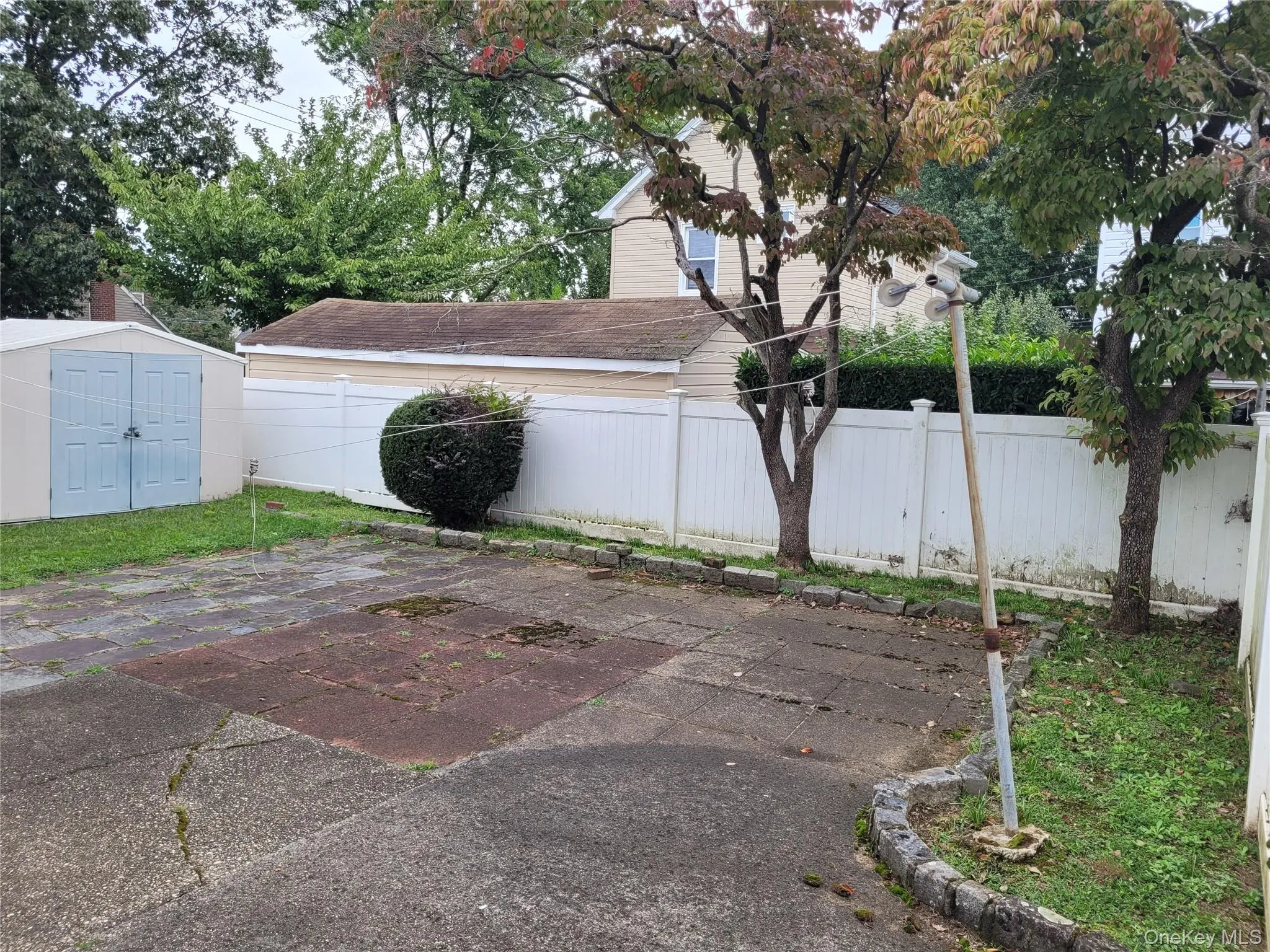 110 Crest Avenue, Hempstead, NY, 4 Bedrooms Bedrooms, 9 Rooms Rooms,2 BathroomsBathrooms,Residential,For Rent,Crest,0,1054574 110 Crest Avenue, Hempstead, NY, 4 Bedrooms Bedrooms, 9 Rooms Rooms,2 BathroomsBathrooms,Residential,For Rent,Crest,0,1054574
