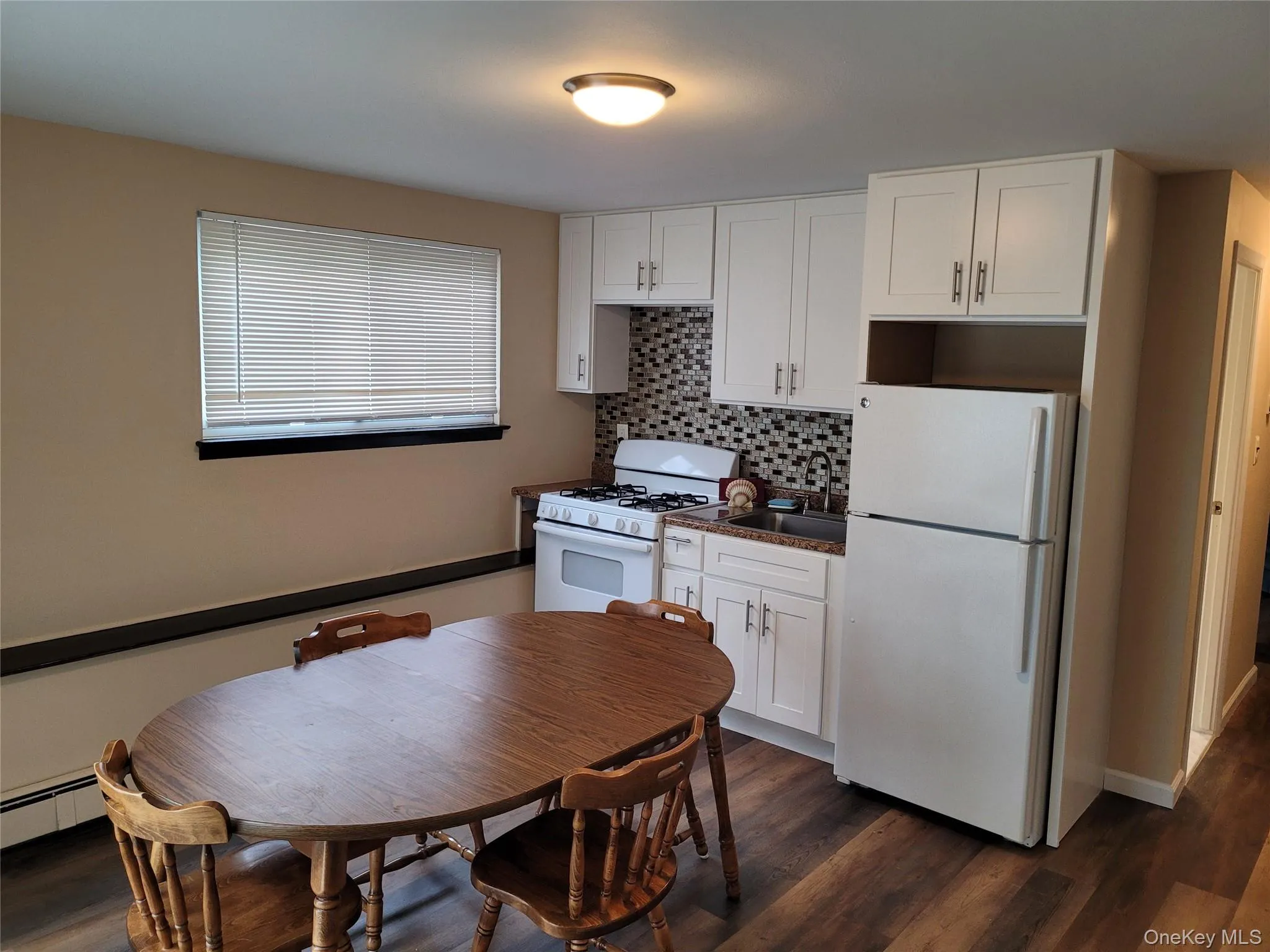 110 Crest Avenue, Hempstead, NY, 4 Bedrooms Bedrooms, 9 Rooms Rooms,2 BathroomsBathrooms,Residential,For Rent,Crest,0,1054574 110 Crest Avenue, Hempstead, NY, 4 Bedrooms Bedrooms, 9 Rooms Rooms,2 BathroomsBathrooms,Residential,For Rent,Crest,0,1054574