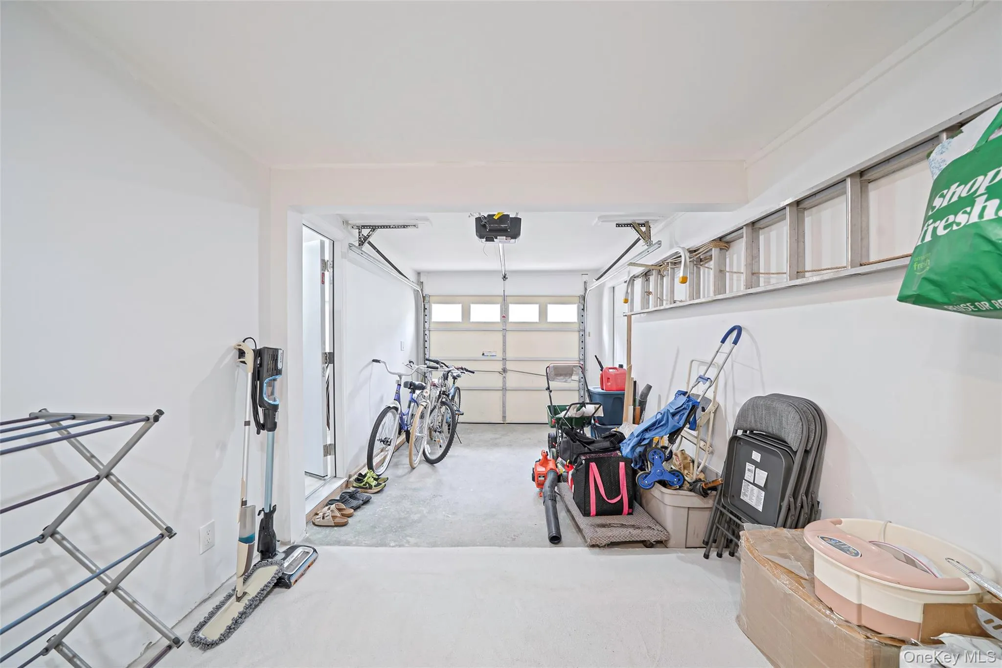 127 Iceland Drive, Huntington, NY, 4 Bedrooms Bedrooms, 9 Rooms Rooms,2 BathroomsBathrooms,Residential,For Rent,Iceland,0,1054577 127 Iceland Drive, Huntington, NY, 4 Bedrooms Bedrooms, 9 Rooms Rooms,2 BathroomsBathrooms,Residential,For Rent,Iceland,0,1054577