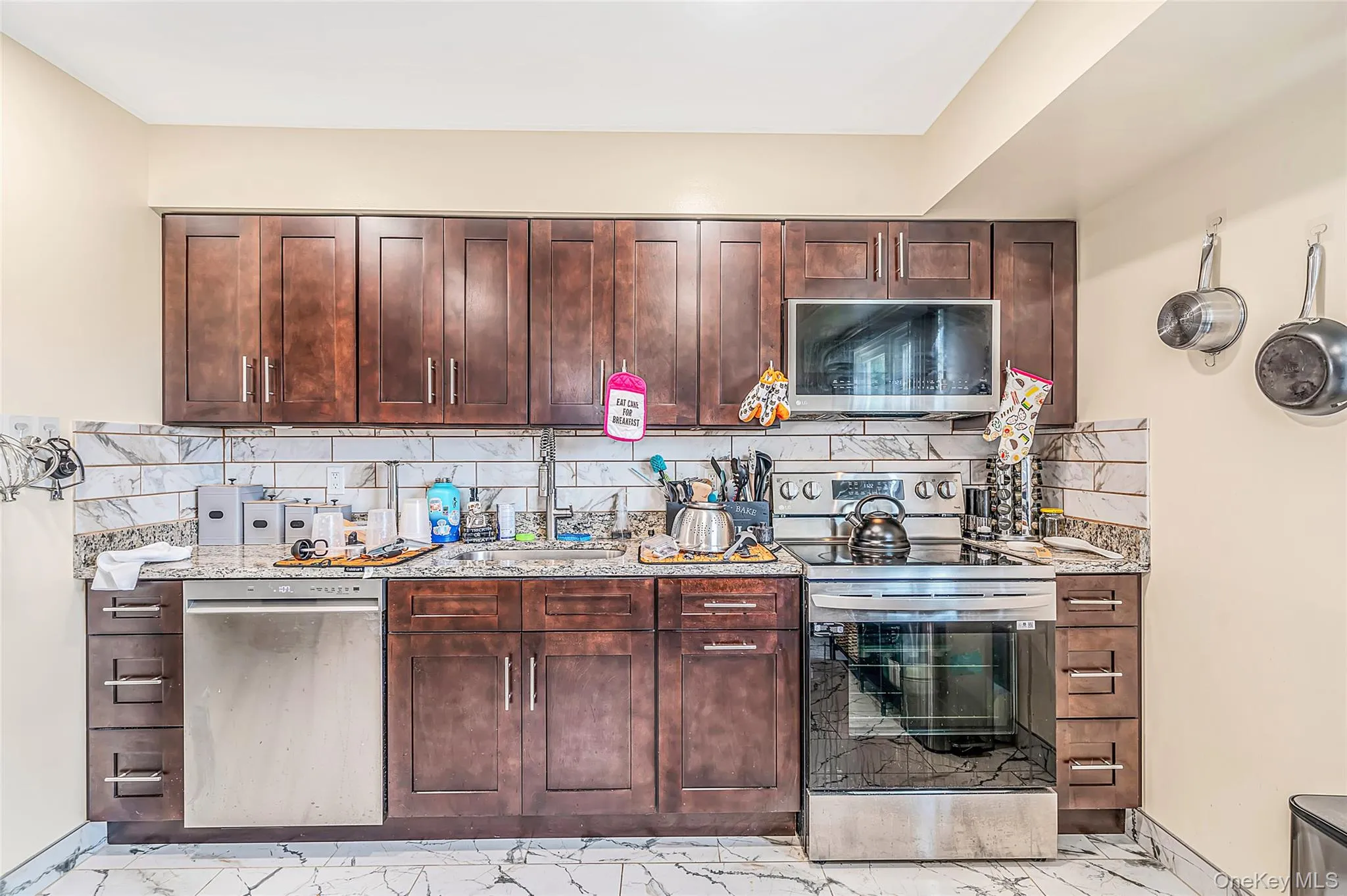127 Iceland Drive, Huntington, NY, 4 Bedrooms Bedrooms, 9 Rooms Rooms,2 BathroomsBathrooms,Residential,For Rent,Iceland,0,1054577 127 Iceland Drive, Huntington, NY, 4 Bedrooms Bedrooms, 9 Rooms Rooms,2 BathroomsBathrooms,Residential,For Rent,Iceland,0,1054577