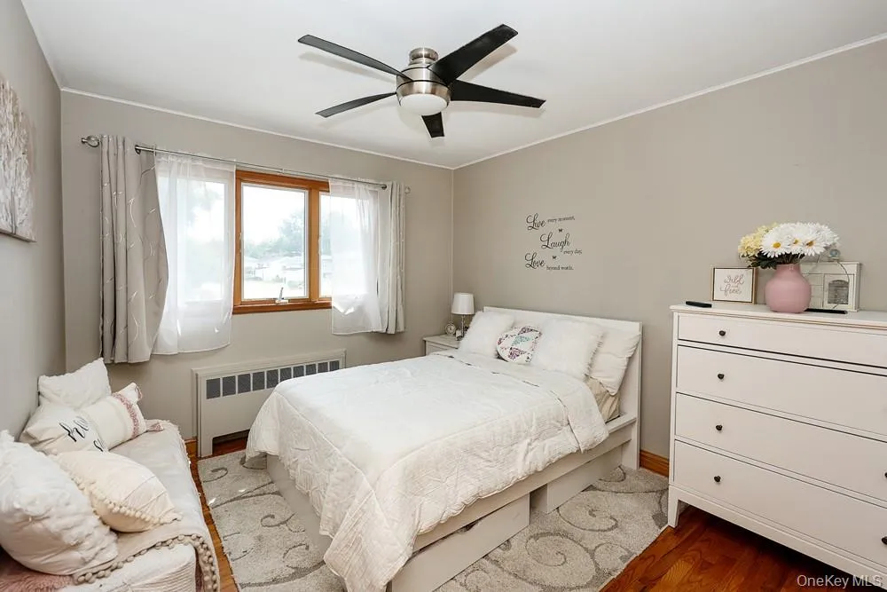 21 Kathleen Drive, Oyster Bay, NY, 4 Bedrooms Bedrooms, 8 Rooms Rooms,3 BathroomsBathrooms,Residential,For Rent,Kathleen,0,1054579 21 Kathleen Drive, Oyster Bay, NY, 4 Bedrooms Bedrooms, 8 Rooms Rooms,3 BathroomsBathrooms,Residential,For Rent,Kathleen,0,1054579