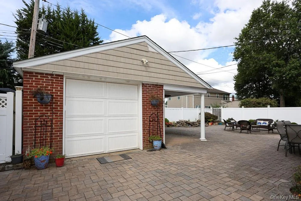 21 Kathleen Drive, Oyster Bay, NY, 4 Bedrooms Bedrooms, 8 Rooms Rooms,3 BathroomsBathrooms,Residential,For Rent,Kathleen,0,1054579 21 Kathleen Drive, Oyster Bay, NY, 4 Bedrooms Bedrooms, 8 Rooms Rooms,3 BathroomsBathrooms,Residential,For Rent,Kathleen,0,1054579
