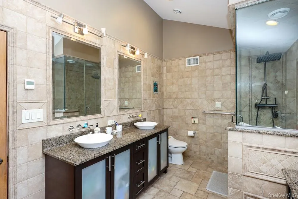 21 Kathleen Drive, Oyster Bay, NY, 4 Bedrooms Bedrooms, 8 Rooms Rooms,3 BathroomsBathrooms,Residential,For Rent,Kathleen,0,1054579 21 Kathleen Drive, Oyster Bay, NY, 4 Bedrooms Bedrooms, 8 Rooms Rooms,3 BathroomsBathrooms,Residential,For Rent,Kathleen,0,1054579