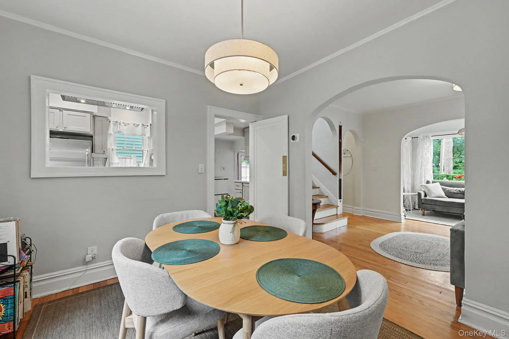 72 Hartsdale Avenue, Greenburgh, NY, 3 Bedrooms Bedrooms, 6 Rooms Rooms,2 BathroomsBathrooms,Residential,For Rent,Hartsdale,0,1054580 72 Hartsdale Avenue, Greenburgh, NY, 3 Bedrooms Bedrooms, 6 Rooms Rooms,2 BathroomsBathrooms,Residential,For Rent,Hartsdale,0,1054580