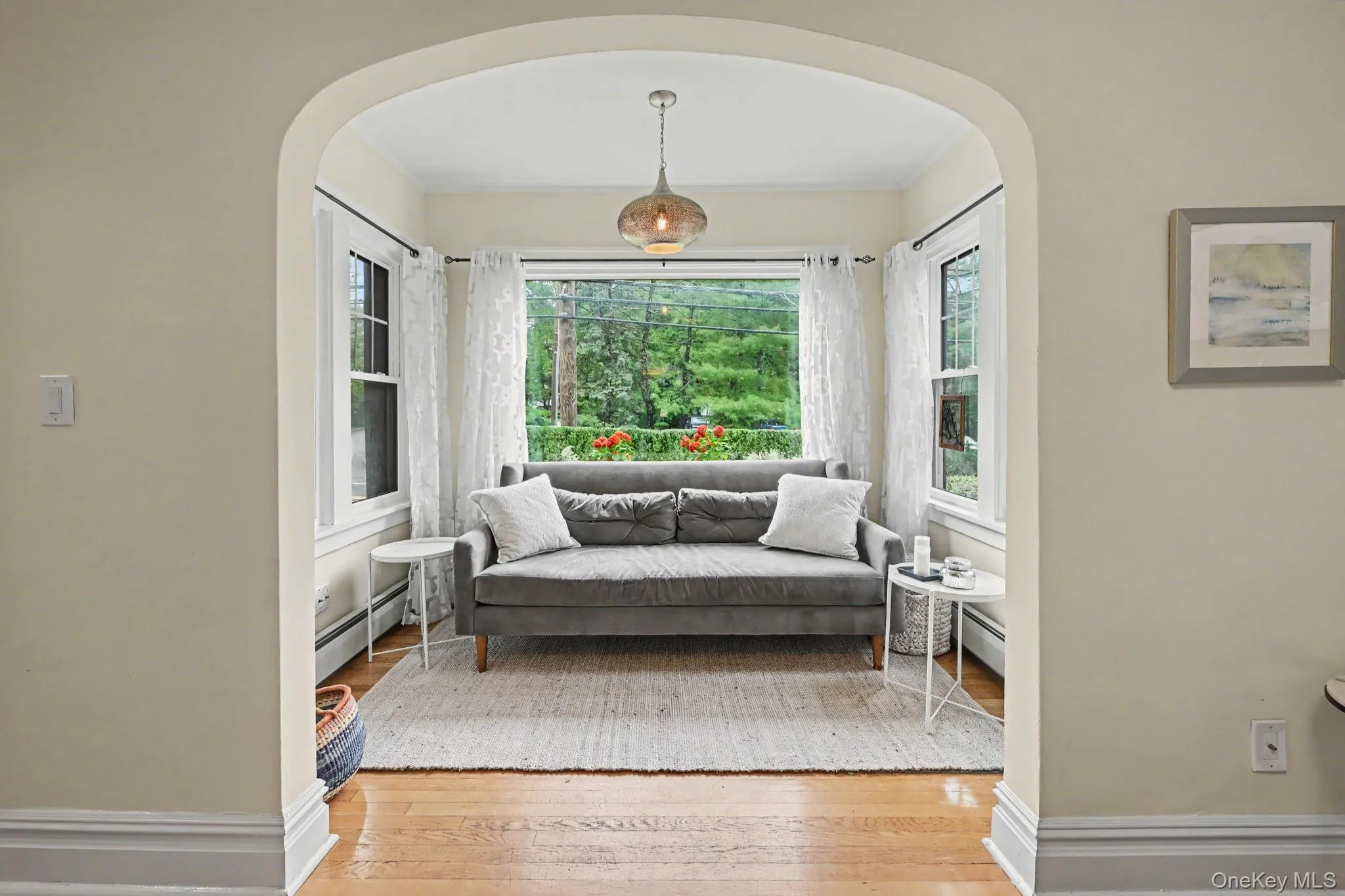 72 Hartsdale Avenue, Greenburgh, NY, 3 Bedrooms Bedrooms, 6 Rooms Rooms,2 BathroomsBathrooms,Residential,For Rent,Hartsdale,0,1054580 72 Hartsdale Avenue, Greenburgh, NY, 3 Bedrooms Bedrooms, 6 Rooms Rooms,2 BathroomsBathrooms,Residential,For Rent,Hartsdale,0,1054580