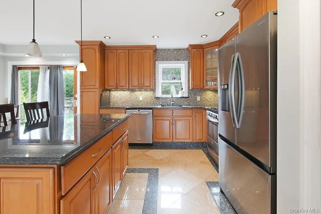 1072 Hicksville Road, Oyster Bay, NY, 3 Bedrooms Bedrooms, 4 Rooms Rooms,2 BathroomsBathrooms,Residential,For Rent,Hicksville,0,1054581 1072 Hicksville Road, Oyster Bay, NY, 3 Bedrooms Bedrooms, 4 Rooms Rooms,2 BathroomsBathrooms,Residential,For Rent,Hicksville,0,1054581