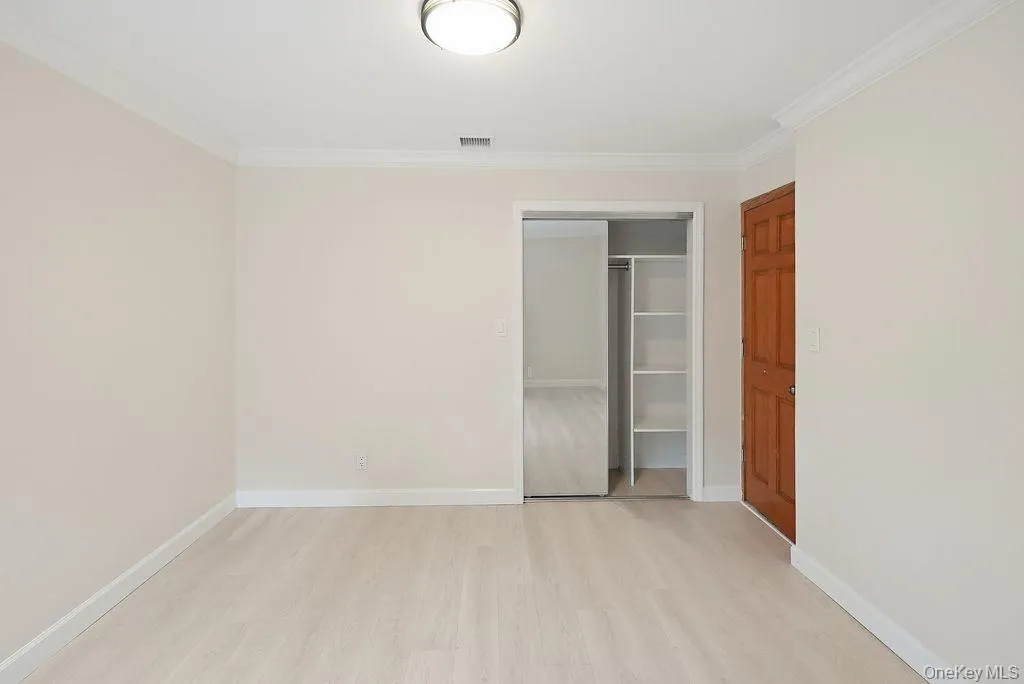 1072 Hicksville Road, Oyster Bay, NY, 3 Bedrooms Bedrooms, 4 Rooms Rooms,2 BathroomsBathrooms,Residential,For Rent,Hicksville,0,1054581 1072 Hicksville Road, Oyster Bay, NY, 3 Bedrooms Bedrooms, 4 Rooms Rooms,2 BathroomsBathrooms,Residential,For Rent,Hicksville,0,1054581