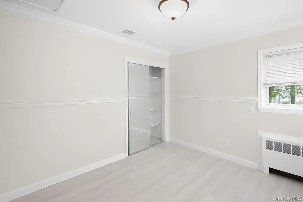 1072 Hicksville Road, Oyster Bay, NY, 3 Bedrooms Bedrooms, 4 Rooms Rooms,2 BathroomsBathrooms,Residential,For Rent,Hicksville,0,1054581 1072 Hicksville Road, Oyster Bay, NY, 3 Bedrooms Bedrooms, 4 Rooms Rooms,2 BathroomsBathrooms,Residential,For Rent,Hicksville,0,1054581