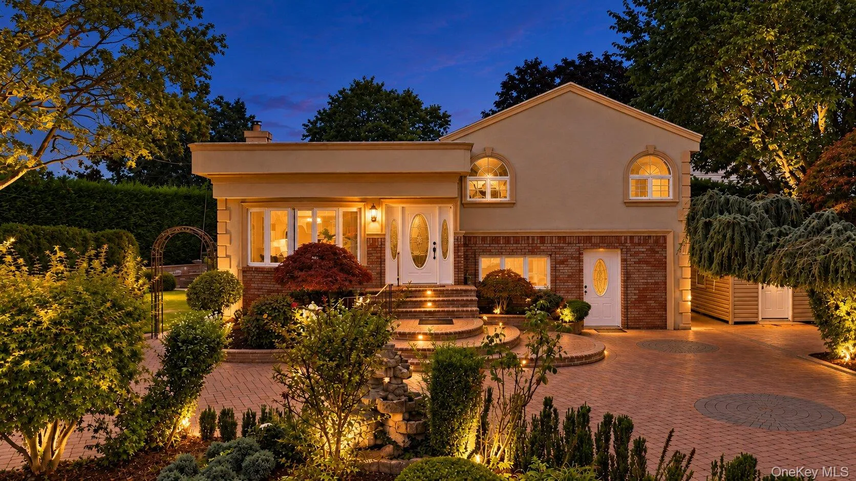 1072 Hicksville Road, Oyster Bay, NY, 3 Bedrooms Bedrooms, 4 Rooms Rooms,2 BathroomsBathrooms,Residential,For Rent,Hicksville,0,1054581 1072 Hicksville Road, Oyster Bay, NY, 3 Bedrooms Bedrooms, 4 Rooms Rooms,2 BathroomsBathrooms,Residential,For Rent,Hicksville,0,1054581