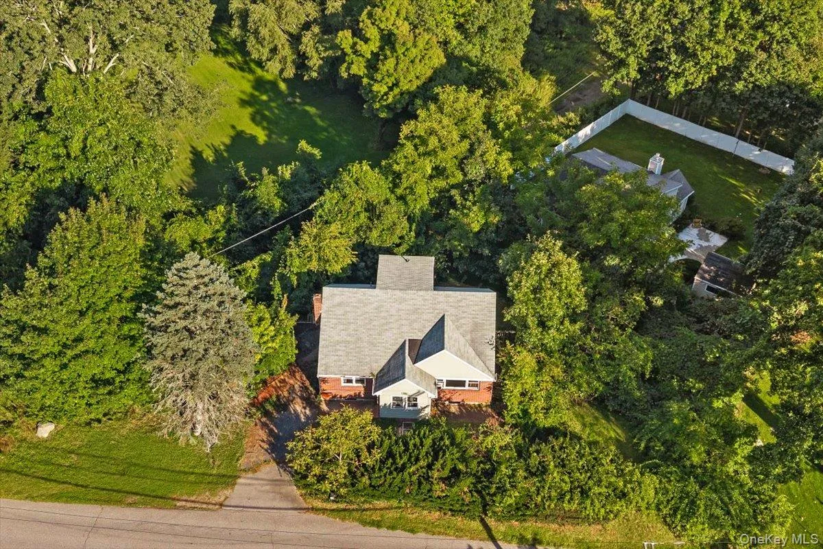 536 Lake Shore Drive, Patterson, NY, 3 Bedrooms Bedrooms, 6 Rooms Rooms,3 BathroomsBathrooms,Residential,For Rent,Lake Shore,0,1054588 536 Lake Shore Drive, Patterson, NY, 3 Bedrooms Bedrooms, 6 Rooms Rooms,3 BathroomsBathrooms,Residential,For Rent,Lake Shore,0,1054588