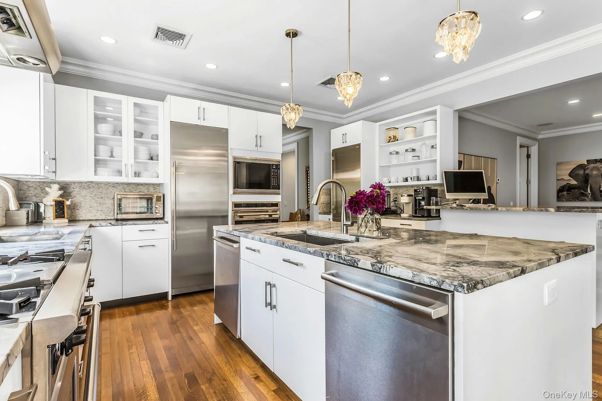 10 High Meadow Court, Oyster Bay, NY, 5 Bedroom Bedrooms, 10 Room Rooms,4 BathroomBathrooms,Residential Lease,For Rent,High Meadow,0,1054593 10 High Meadow Court, Oyster Bay, NY, 5 Bedroom Bedrooms, 10 Room Rooms,4 BathroomBathrooms,Residential Lease,For Rent,High Meadow,0,1054593