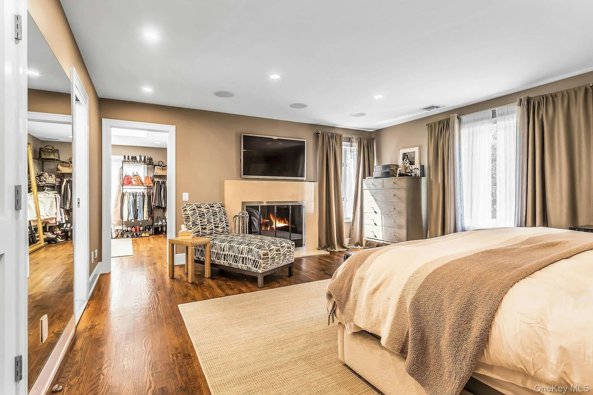 10 High Meadow Court, Oyster Bay, NY, 5 Bedroom Bedrooms, 10 Room Rooms,4 BathroomBathrooms,Residential Lease,For Rent,High Meadow,0,1054593 10 High Meadow Court, Oyster Bay, NY, 5 Bedroom Bedrooms, 10 Room Rooms,4 BathroomBathrooms,Residential Lease,For Rent,High Meadow,0,1054593