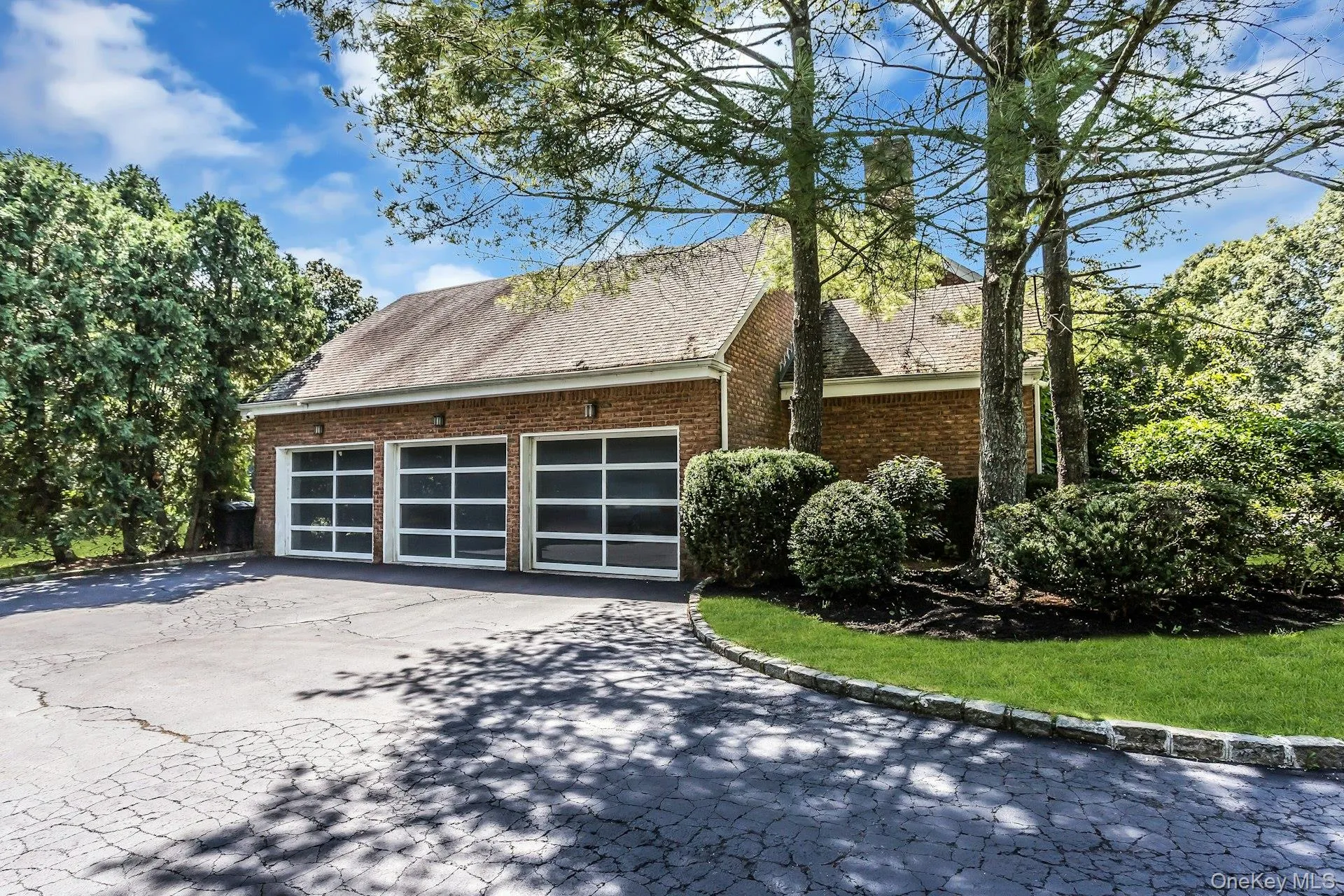 10 High Meadow Court, Oyster Bay, NY, 5 Bedroom Bedrooms, 10 Room Rooms,4 BathroomBathrooms,Residential Lease,For Rent,High Meadow,0,1054593 10 High Meadow Court, Oyster Bay, NY, 5 Bedroom Bedrooms, 10 Room Rooms,4 BathroomBathrooms,Residential Lease,For Rent,High Meadow,0,1054593