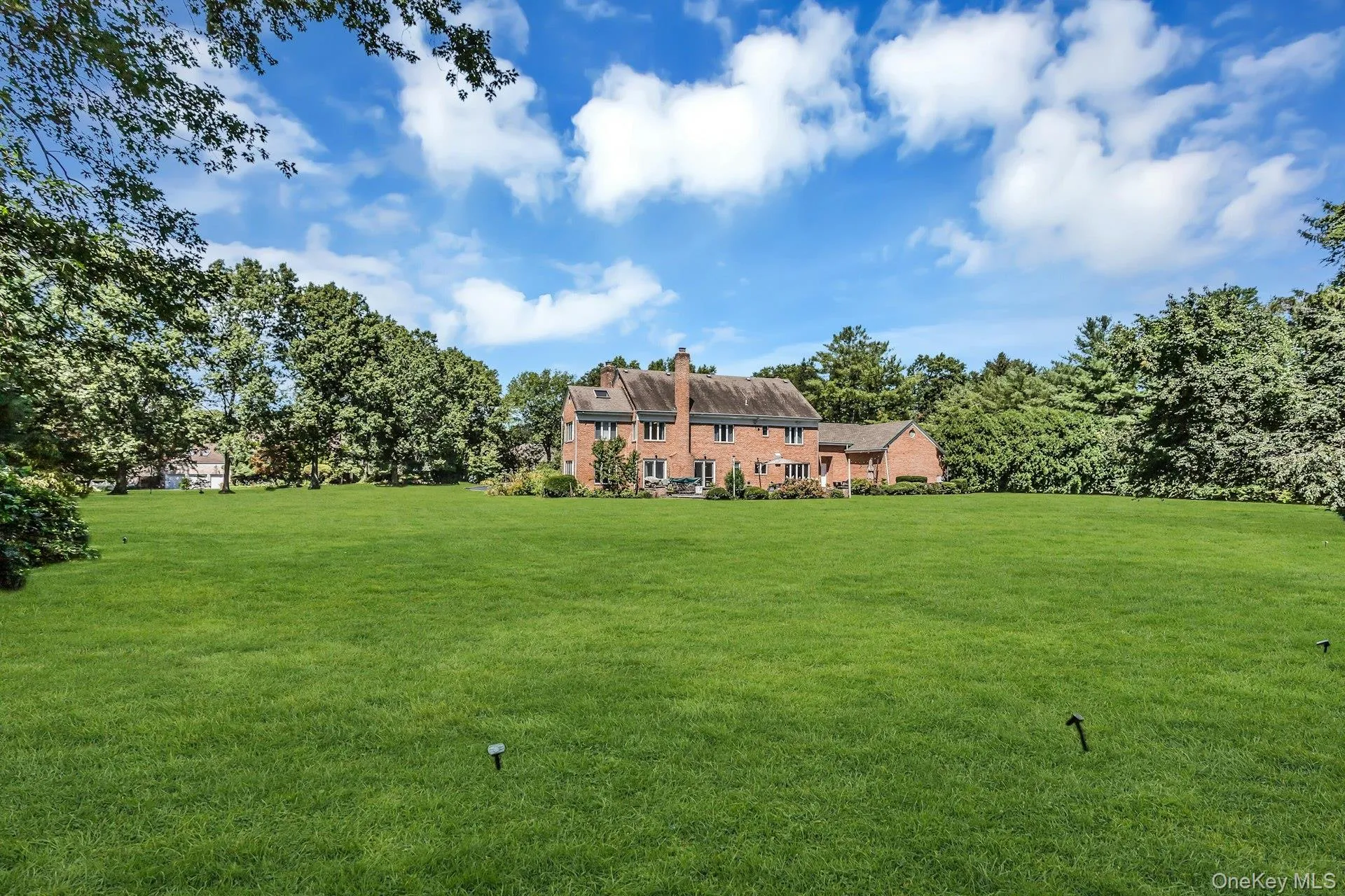 10 High Meadow Court, Oyster Bay, NY, 5 Bedroom Bedrooms, 10 Room Rooms,4 BathroomBathrooms,Residential Lease,For Rent,High Meadow,0,1054593 10 High Meadow Court, Oyster Bay, NY, 5 Bedroom Bedrooms, 10 Room Rooms,4 BathroomBathrooms,Residential Lease,For Rent,High Meadow,0,1054593