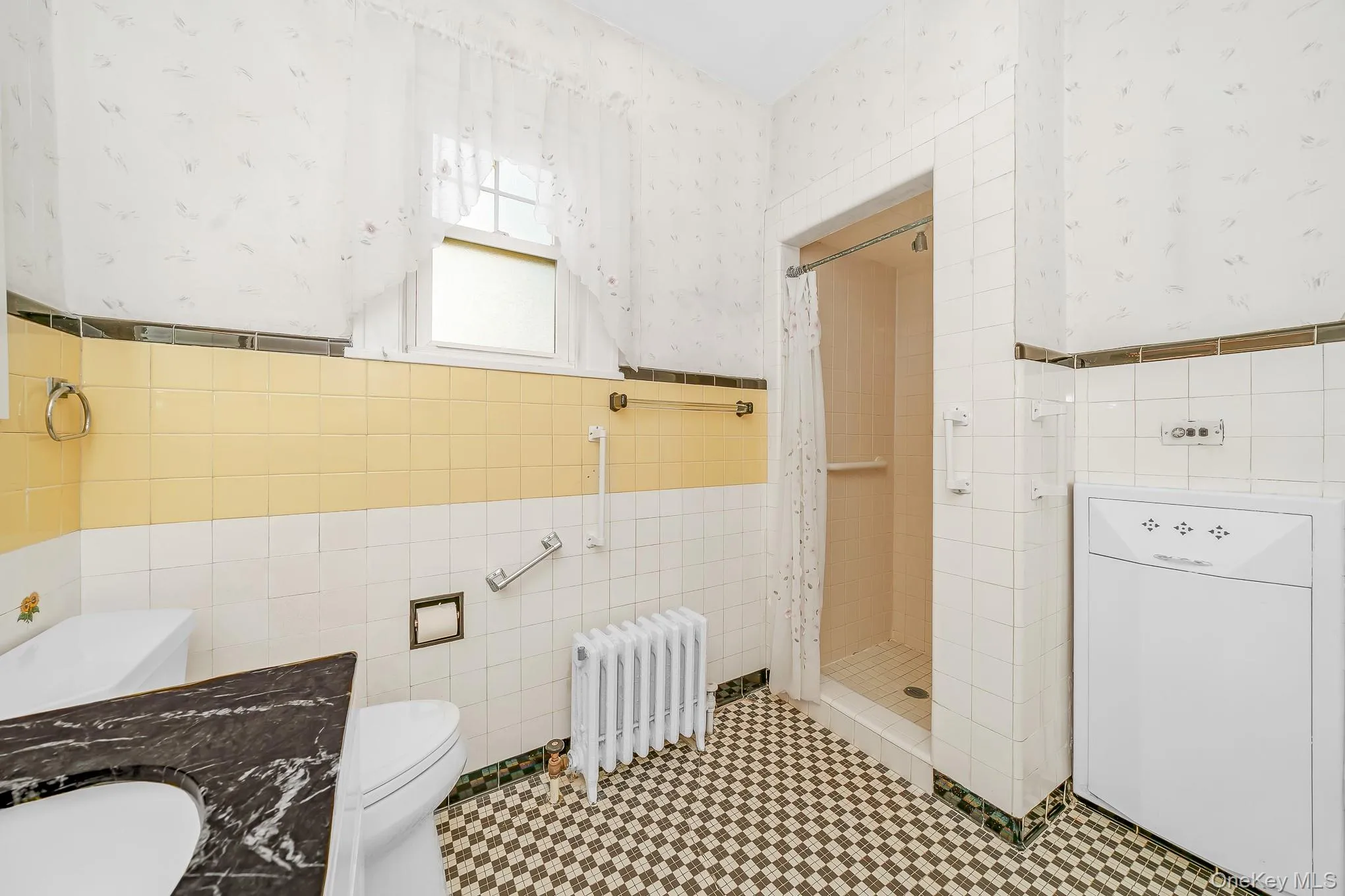 2320 Woodland Avenue, Hempstead, NY, 5 Bedrooms Bedrooms, 8 Rooms Rooms,1 BathroomBathrooms,Residential,For Rent,Woodland,0,1054595 2320 Woodland Avenue, Hempstead, NY, 5 Bedrooms Bedrooms, 8 Rooms Rooms,1 BathroomBathrooms,Residential,For Rent,Woodland,0,1054595