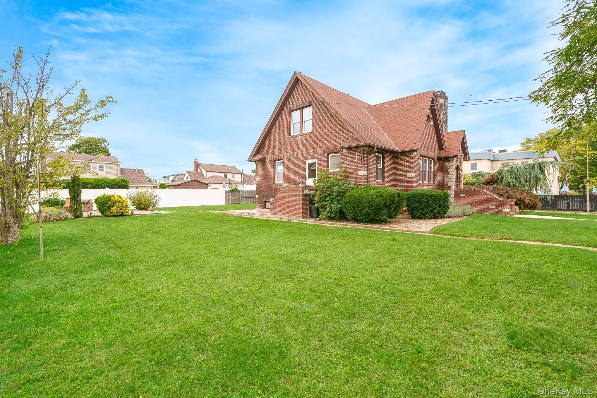 2320 Woodland Avenue, Hempstead, NY, 5 Bedrooms Bedrooms, 8 Rooms Rooms,1 BathroomBathrooms,Residential,For Rent,Woodland,0,1054595 2320 Woodland Avenue, Hempstead, NY, 5 Bedrooms Bedrooms, 8 Rooms Rooms,1 BathroomBathrooms,Residential,For Rent,Woodland,0,1054595