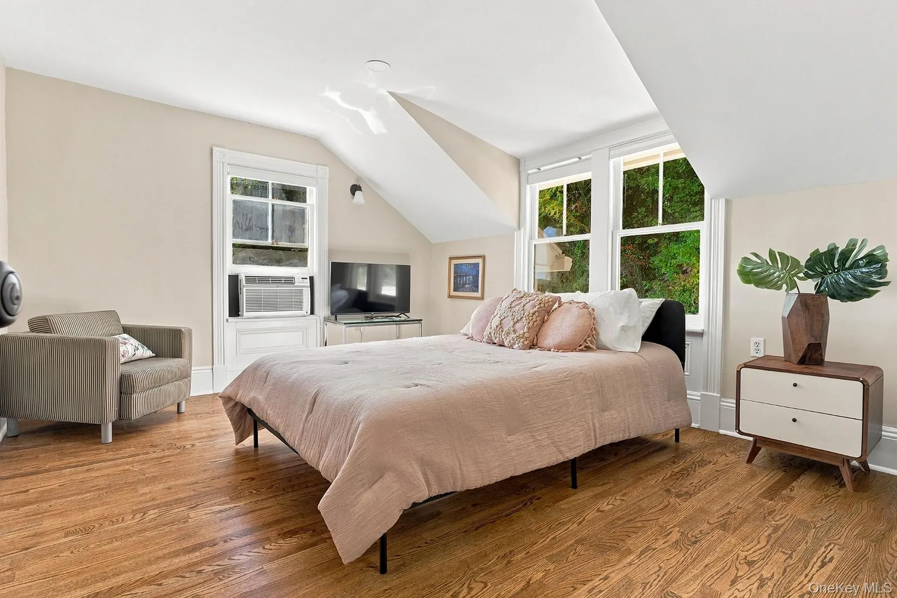 67 River Road, Orangetown, NY, 4 Bedrooms Bedrooms, 11 Rooms Rooms,3 BathroomsBathrooms,Residential,For Rent,River,0,1054598 67 River Road, Orangetown, NY, 4 Bedrooms Bedrooms, 11 Rooms Rooms,3 BathroomsBathrooms,Residential,For Rent,River,0,1054598