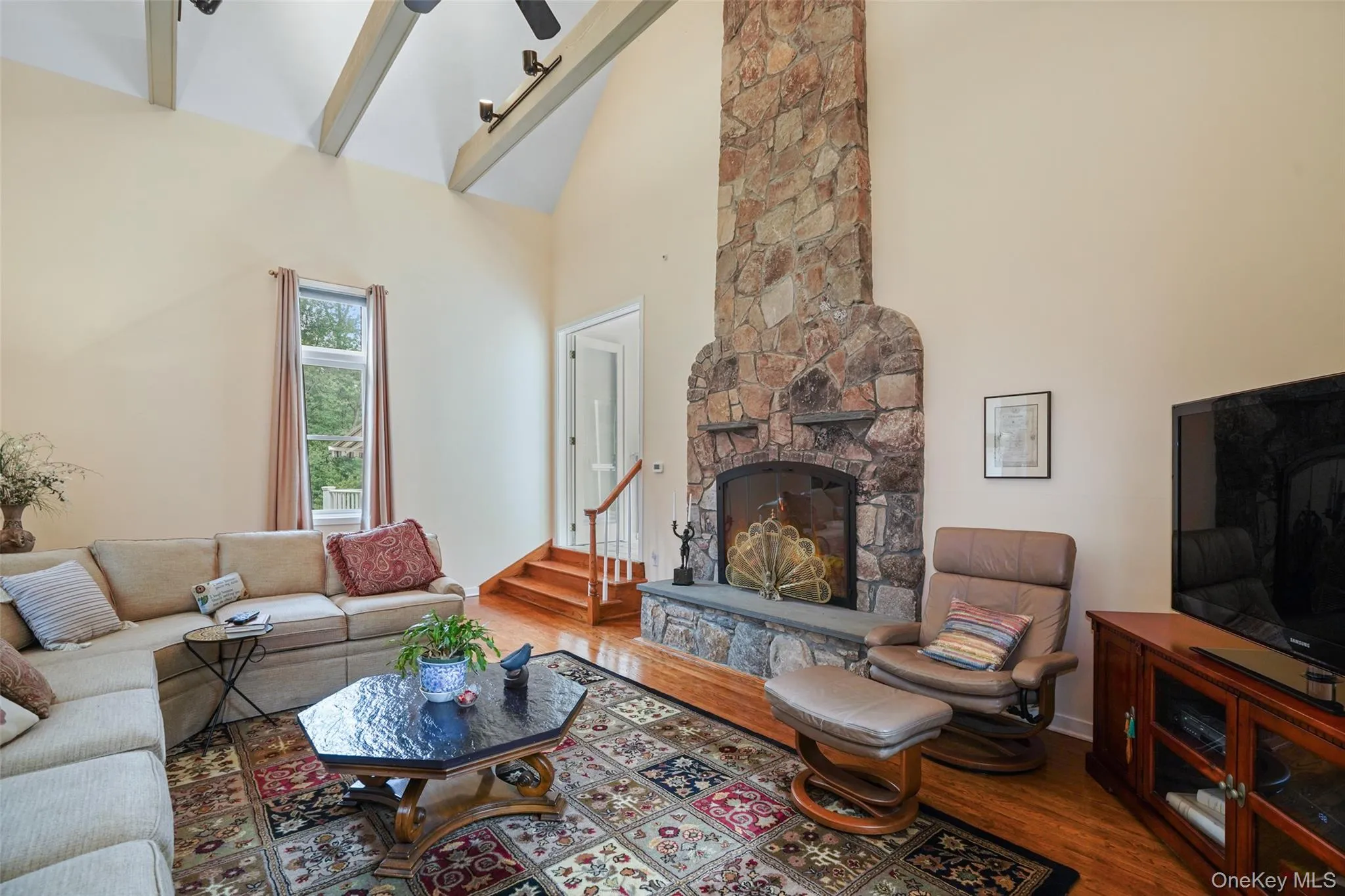 4 Mica Place, North Castle, NY, 4 Bedrooms Bedrooms, 8 Rooms Rooms,3 BathroomsBathrooms,Residential,For Rent,Mica,0,1054620 4 Mica Place, North Castle, NY, 4 Bedrooms Bedrooms, 8 Rooms Rooms,3 BathroomsBathrooms,Residential,For Rent,Mica,0,1054620
