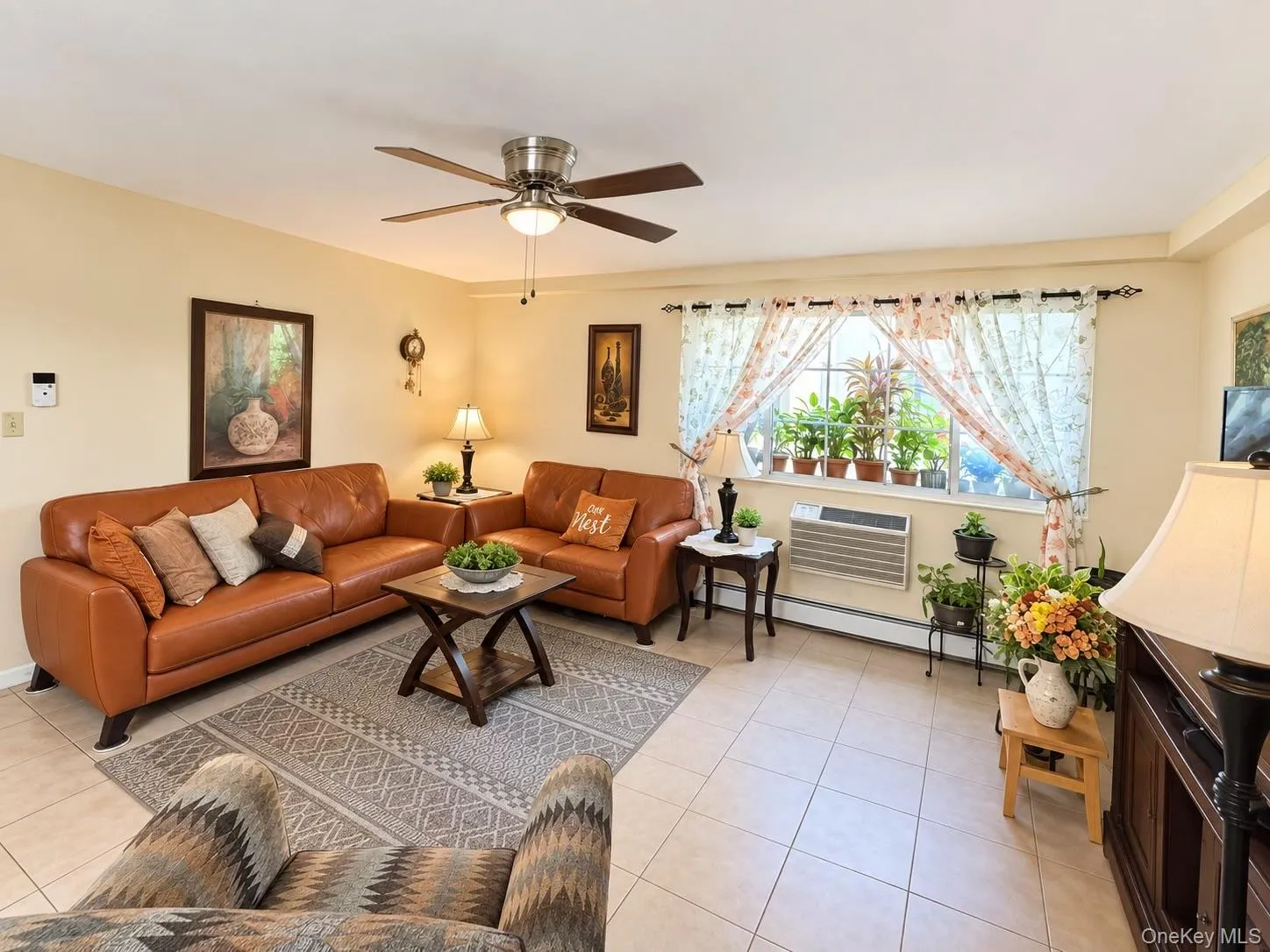 2135 Crotona Avenue, New York, NY, 2 Bedrooms Bedrooms, 5 Rooms Rooms,1 BathroomBathrooms,Residential,For Rent,Crotona,0,1054621 2135 Crotona Avenue, New York, NY, 2 Bedrooms Bedrooms, 5 Rooms Rooms,1 BathroomBathrooms,Residential,For Rent,Crotona,0,1054621